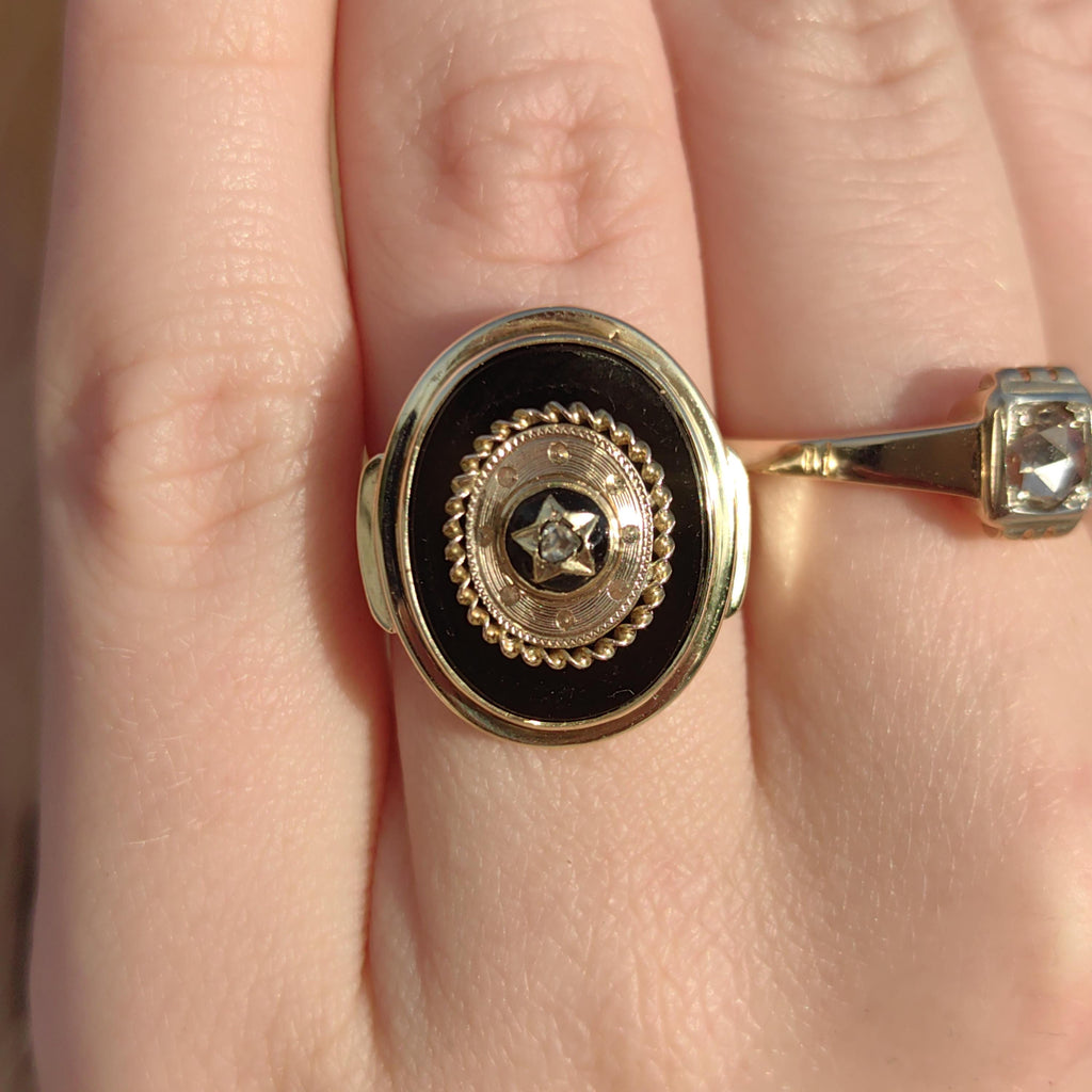Victorian Onyx Diamond 14k Yellow Gold Star Ring