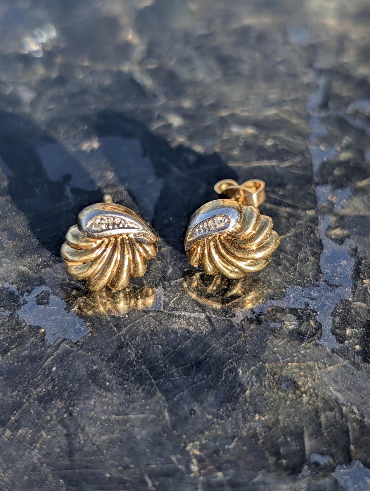 14k Two Tone Gold Diamond Shell Stud Earrings, Vintage Dainty Sea Ocean Earrings, 10mm Fine Jewelry Gift for Her Nautical Push Back