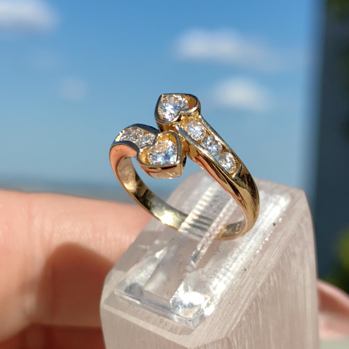 Vintage 0.64ct Diamond Ring: 21.6k Yellow Gold Two Heart Promise Ring, Size 6