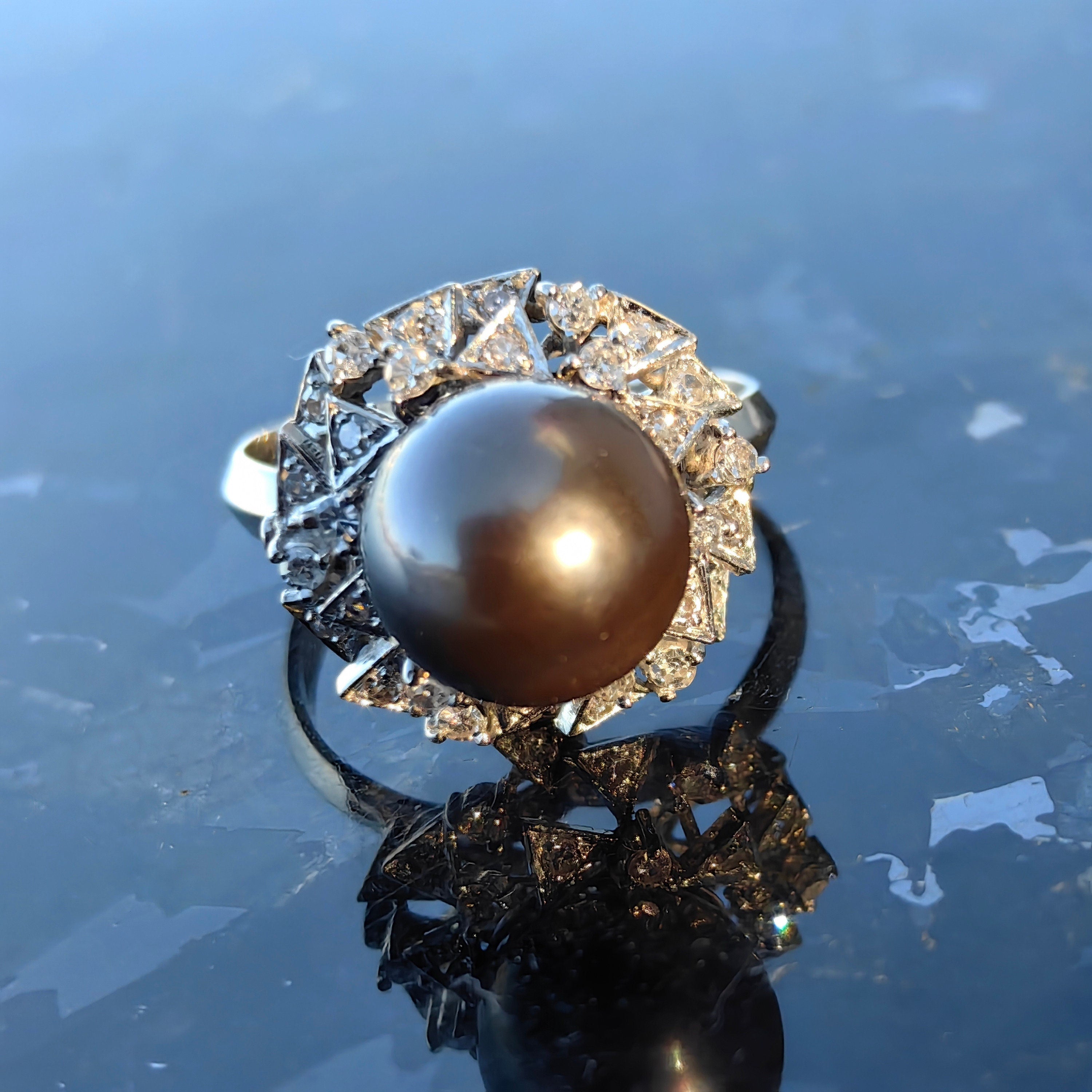 Vintage 1960s Tahitian Pearl and Diamond 18k White Gold Ring