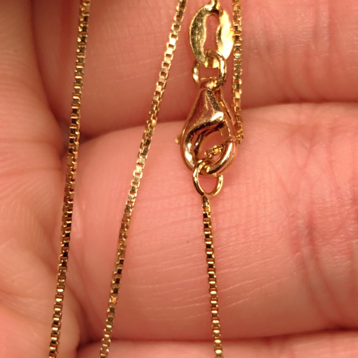 Diamond Solid 14k Solid Gold Vintage solitaire pendant Gift for Her Elegant Dainty Classic Necklace