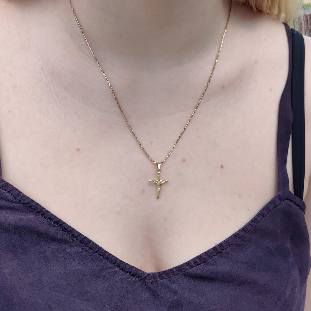 Vintage 14k Solid Yellow Gold Jesus Crucifix Cross Necklace Pendant Hand Chiseled Christian Catholic Latin Cross Charm Gift Present