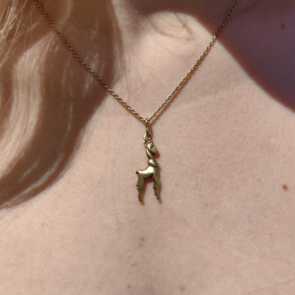 Vintage 14k Yellow Gold Deer Pendant: Elegant Forest Charm