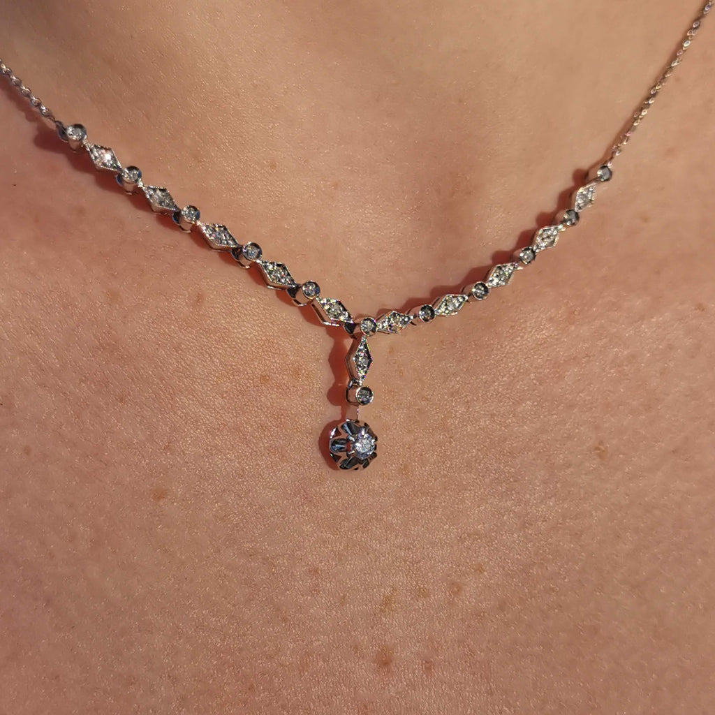 1940s Art Deco Diamond Necklace: 18k White Gold Choker