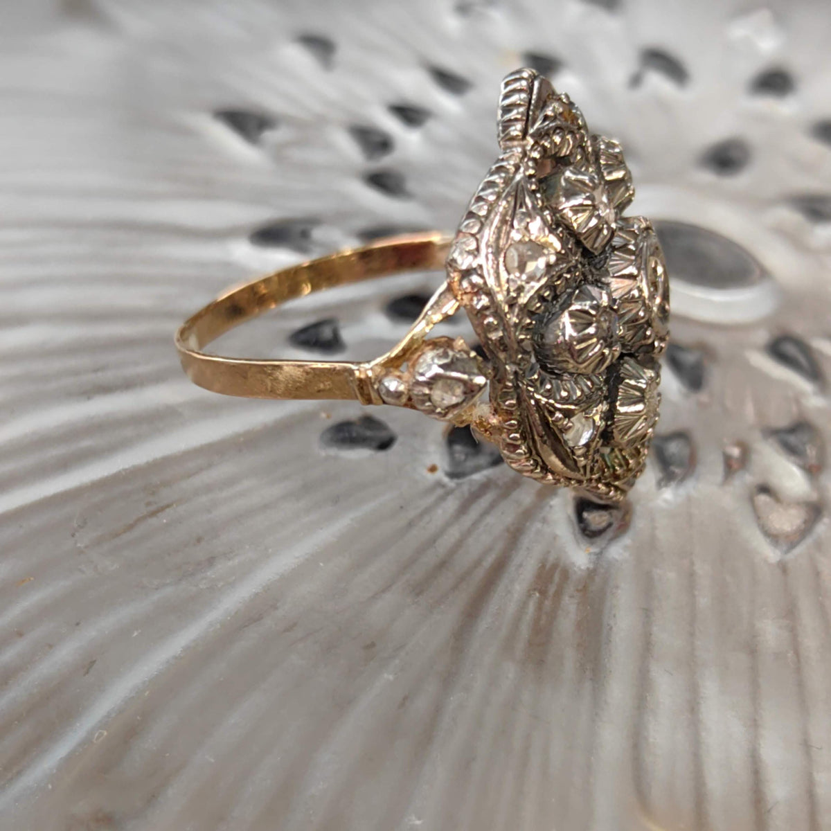 Antique Art Deco 1920s natural Old European Rose Diamond Engagement Ring 18k Solid yellow Gold Silver Setting Floral Statement Ring Gift