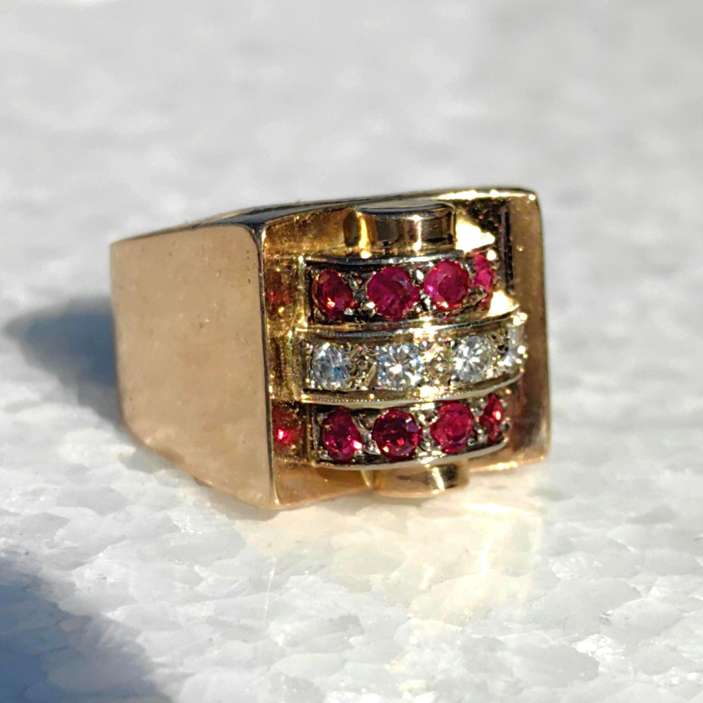 French Art Deco 18k Gold Tank Chevalier Ring: natural Ruby, Diamond Statement Jewelry 1920s luxurious stylish gift, Unisex original antique