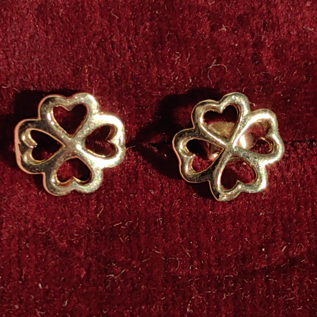 Clover Vintage 14k Solid Yellow Gold Elegant Openwork Design Dainty Stud Earrings  Push Back Closure Earrings Gift for Her Present