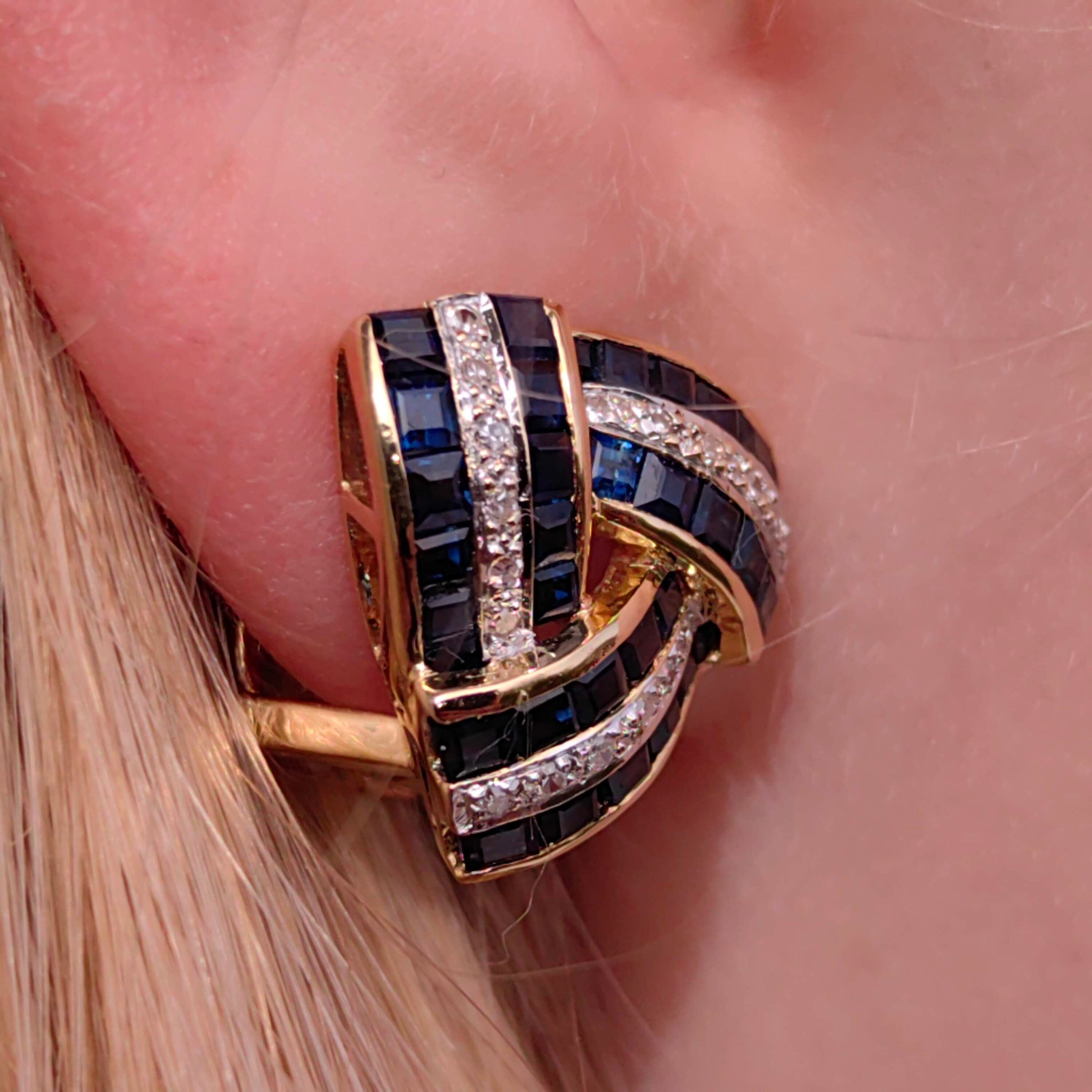 Vintage Sapphire and Diamond 18K Solid Yellow Gold Statement Geometric Triangle  Pyramid Stud Earrings