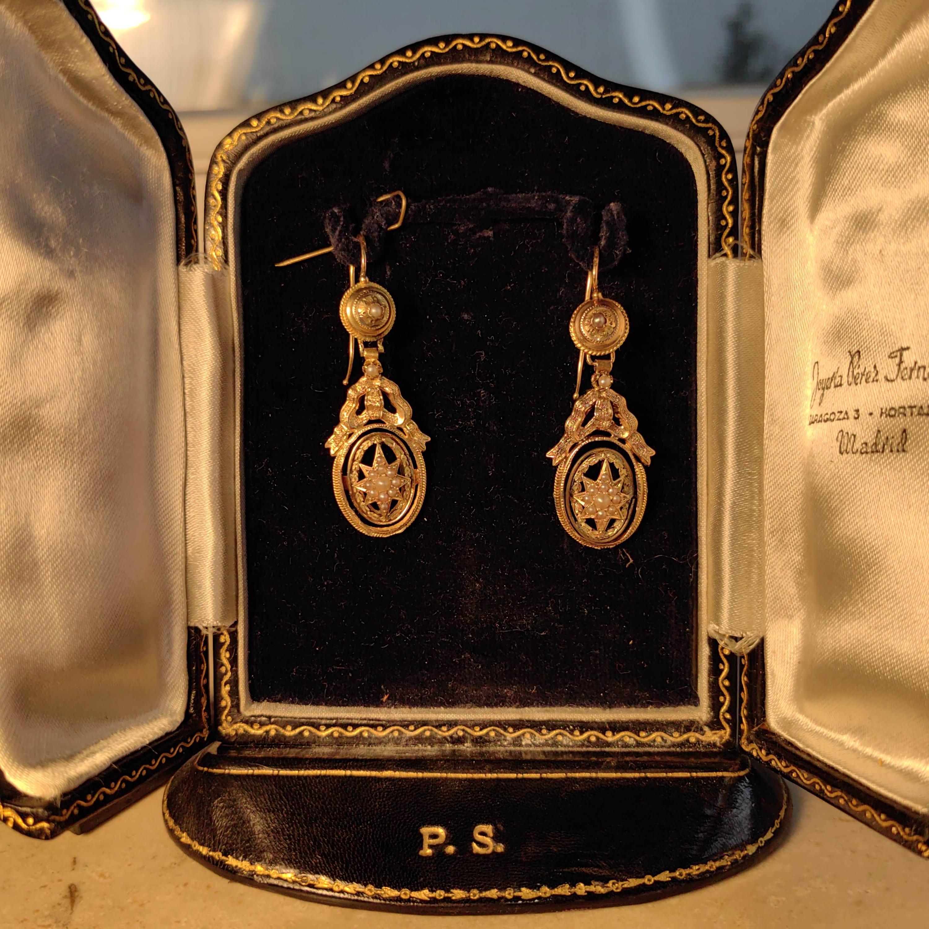 18k Yellow Gold Pearl Dangle Earrings: Antique Bow Star Design