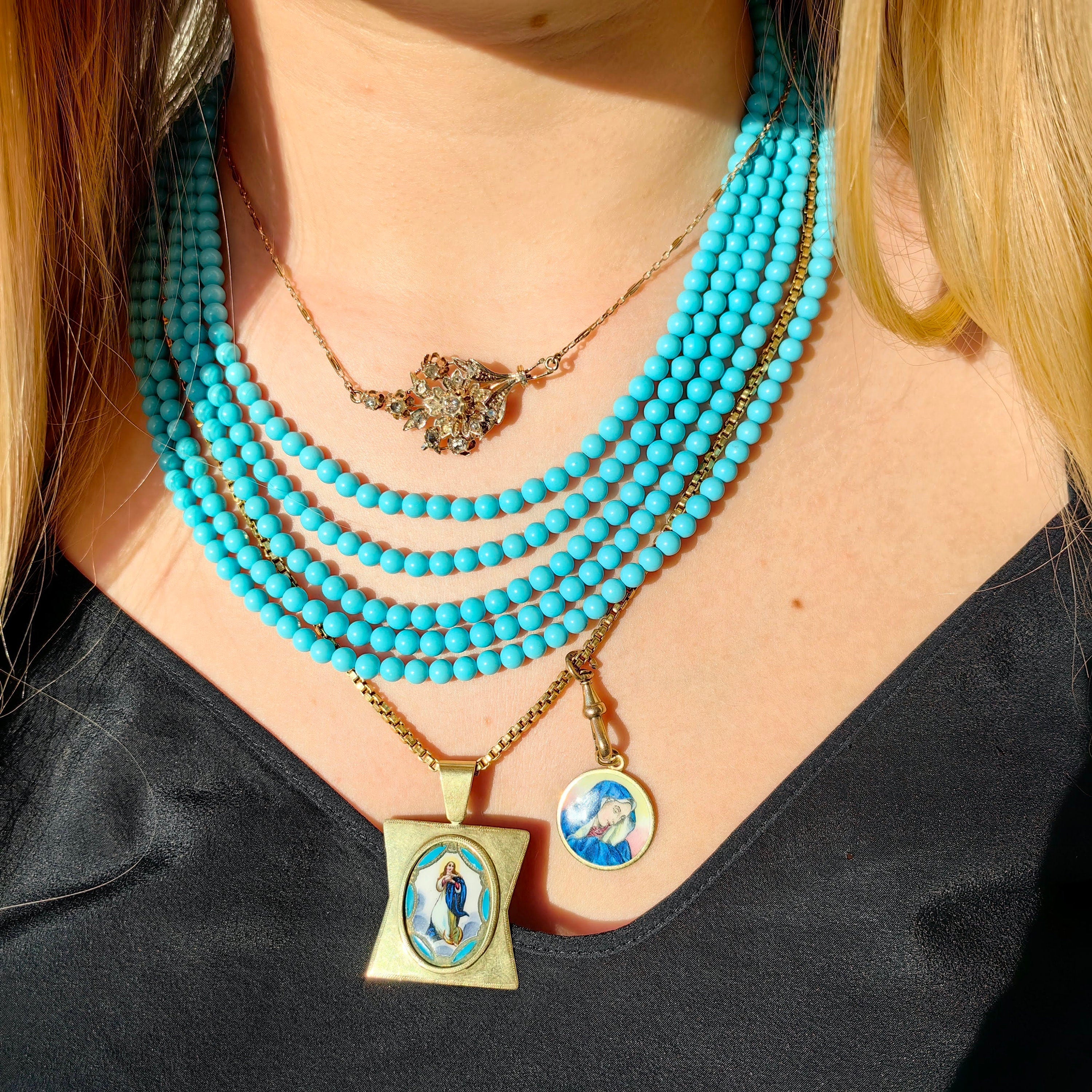 Vintage 14K Gold Virgin Mary Pendant: Hand-Painted Enamel Catholic Charm