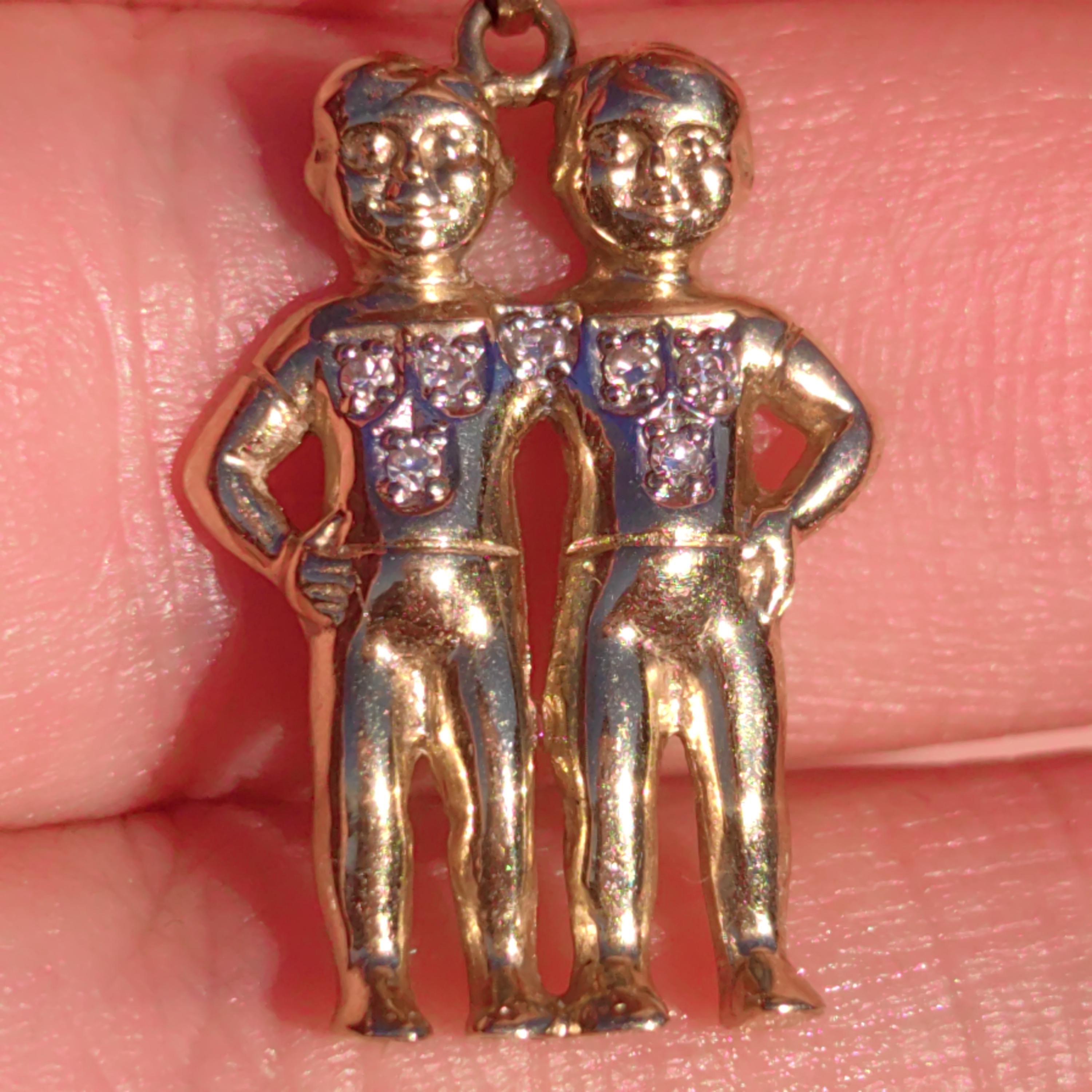 Vintage 14k Yellow Gold Gemini Twins Pendant: Diamond Accent