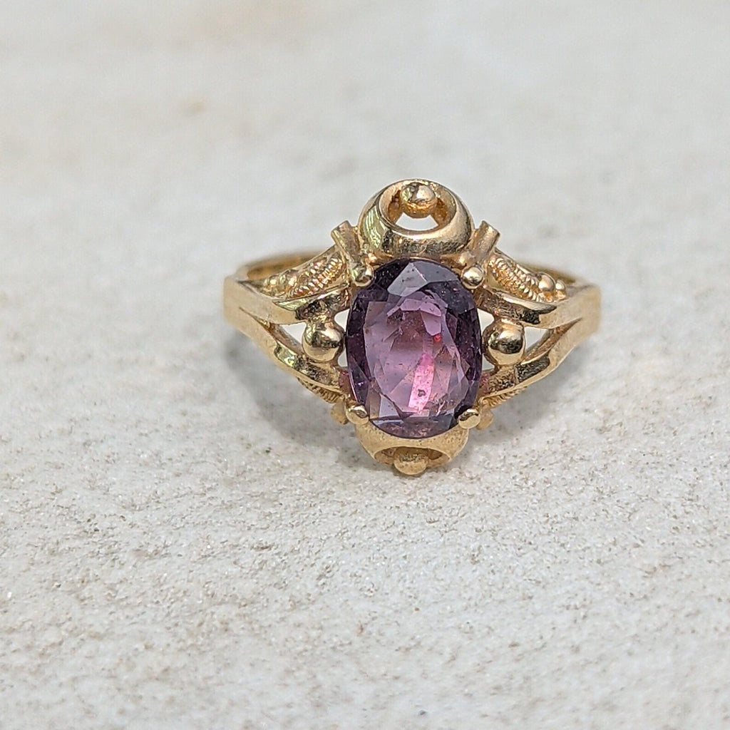 1940s 14k gold purple sapphire floral ring