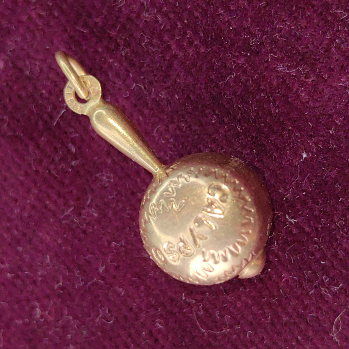 Vintage 18K Gold Maracas Charm Pendant - Calypso Engraved