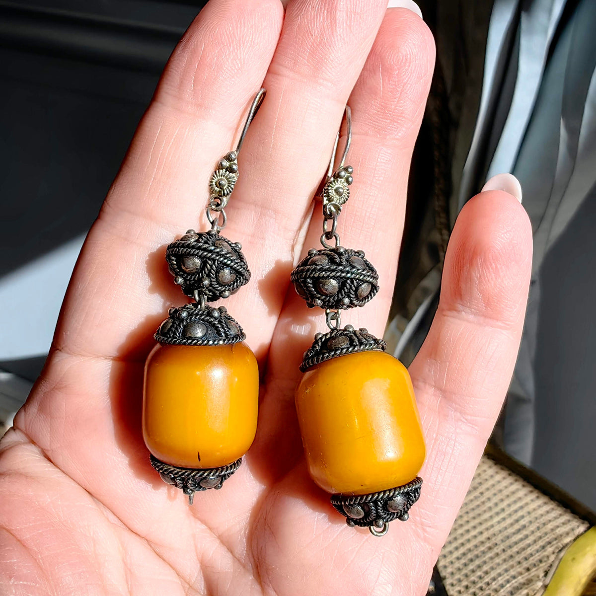 Art Deco 1930s Antique Vintage Bakelite Statement Earrings