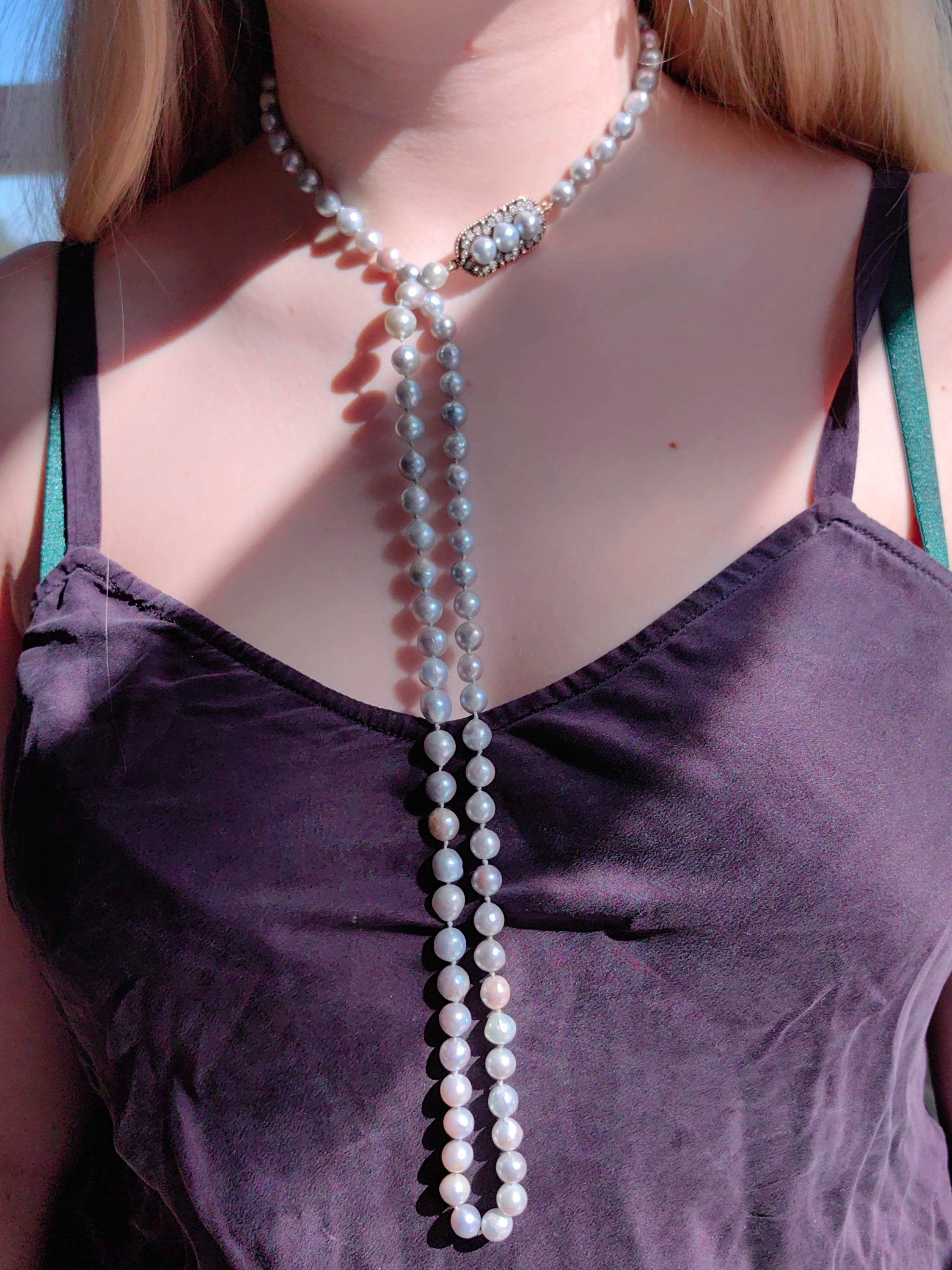 Art Deco 18k Gold Diamond Pearl Necklace: 1940s Vintage Beaded Lock