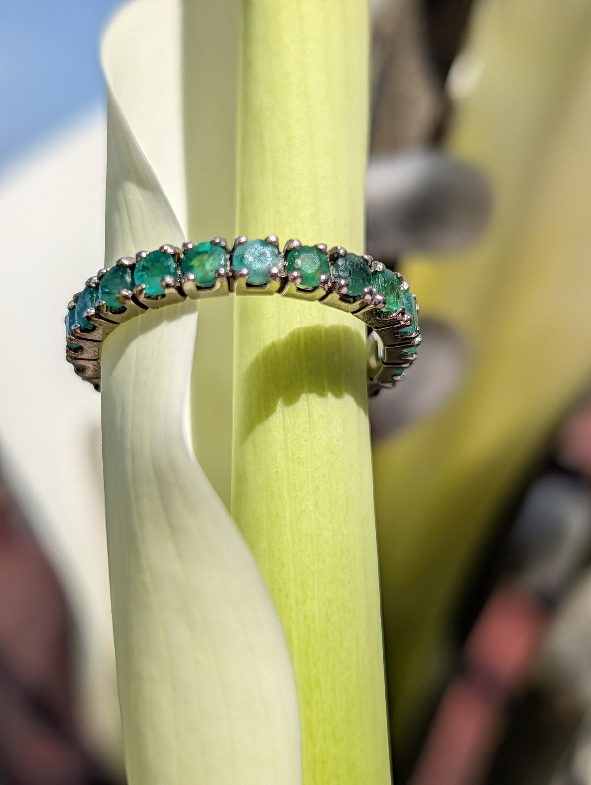 Vintage Natural Emerald Eternity Setting18k Solid White Gold Ring  Stackable Green Engagement  Band Gift for Her Present