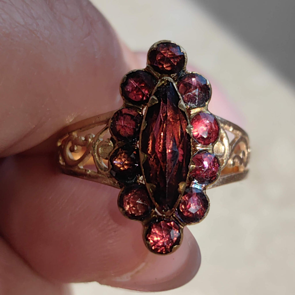 Victorian 1880s Almandine Garnet Solid 14k Yelllow Gold Elegant Statement Ring Marquise Floral Design Gift for Her Present