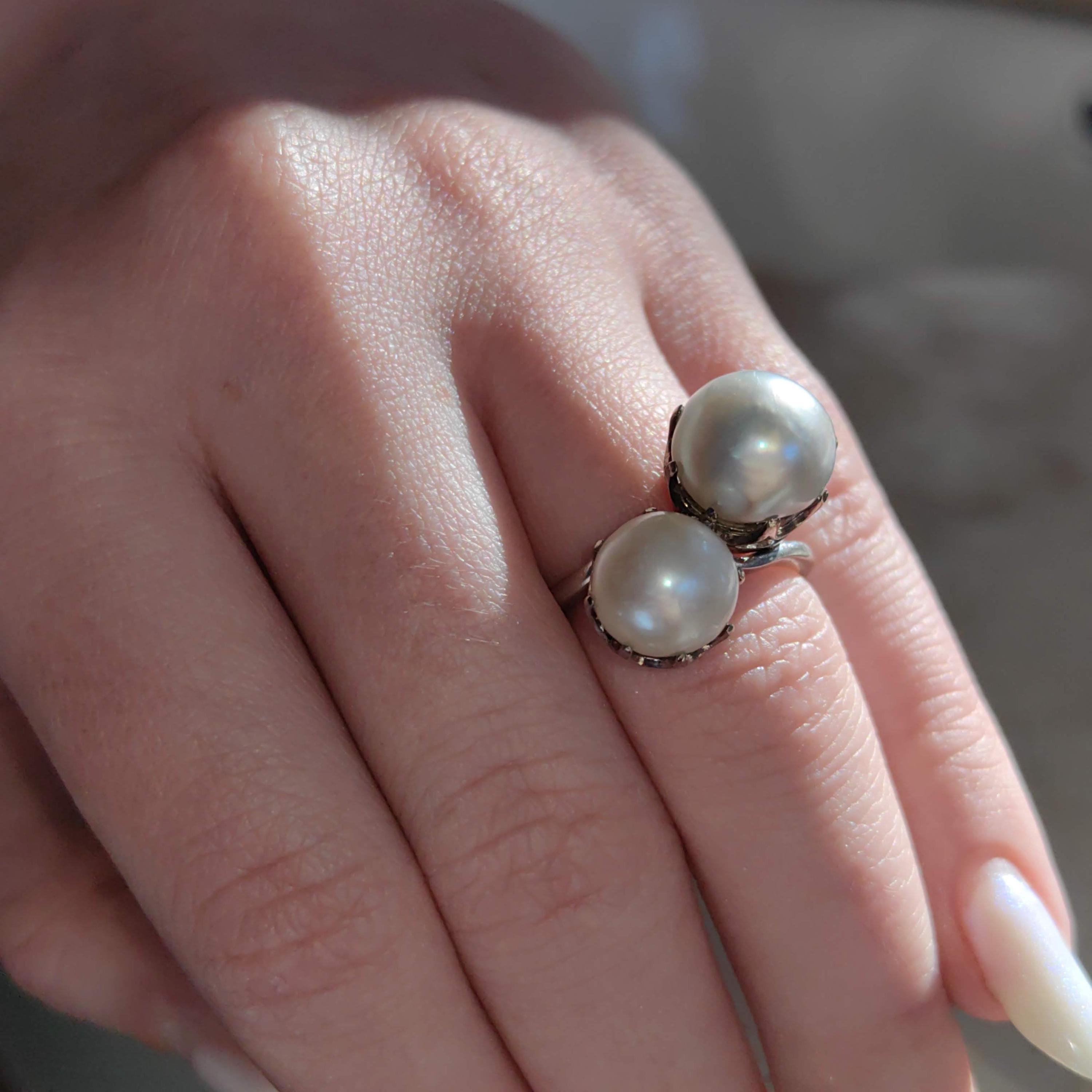 Antique Platinum Two-Tone Pearl Cocktail Ring - Size 5.5