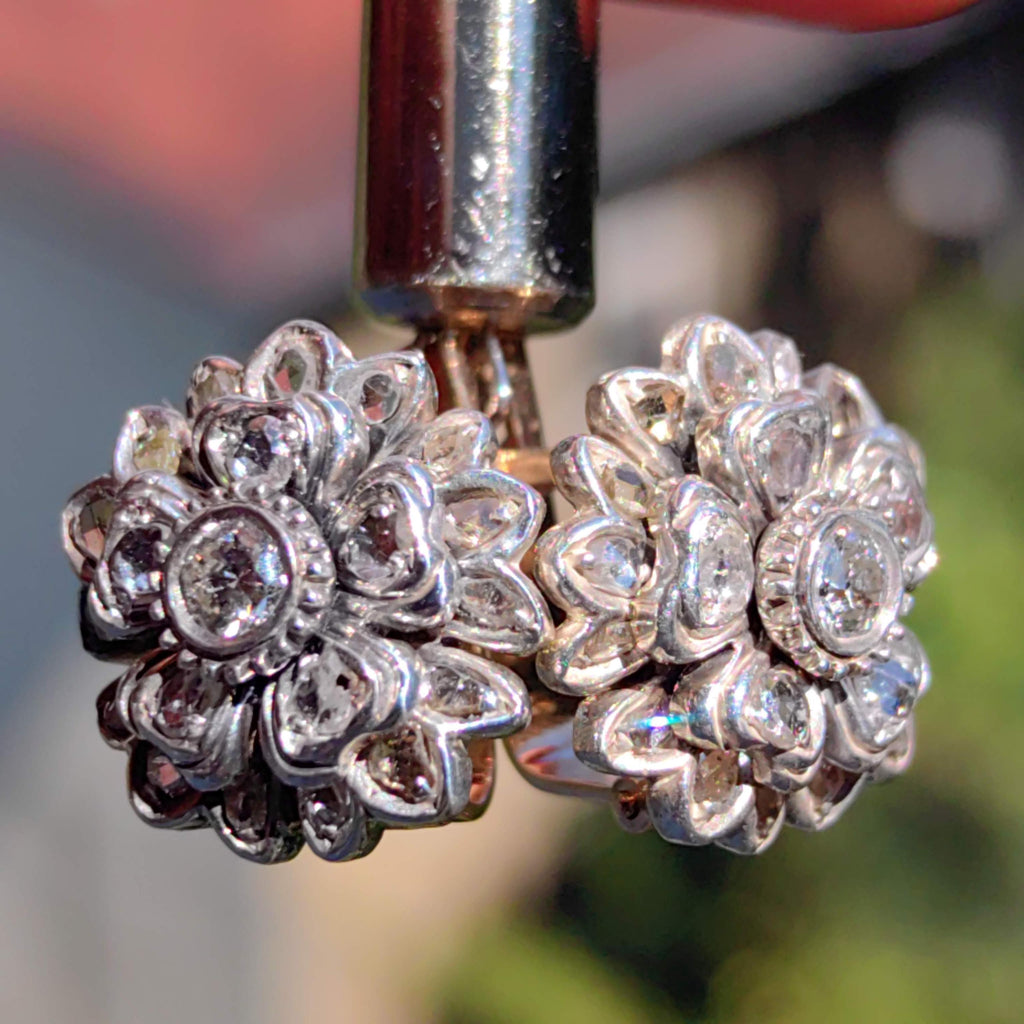Art Deco 18k Gold Diamond Floral Stud Earrings: 0.68 ct, 1940s Vintage