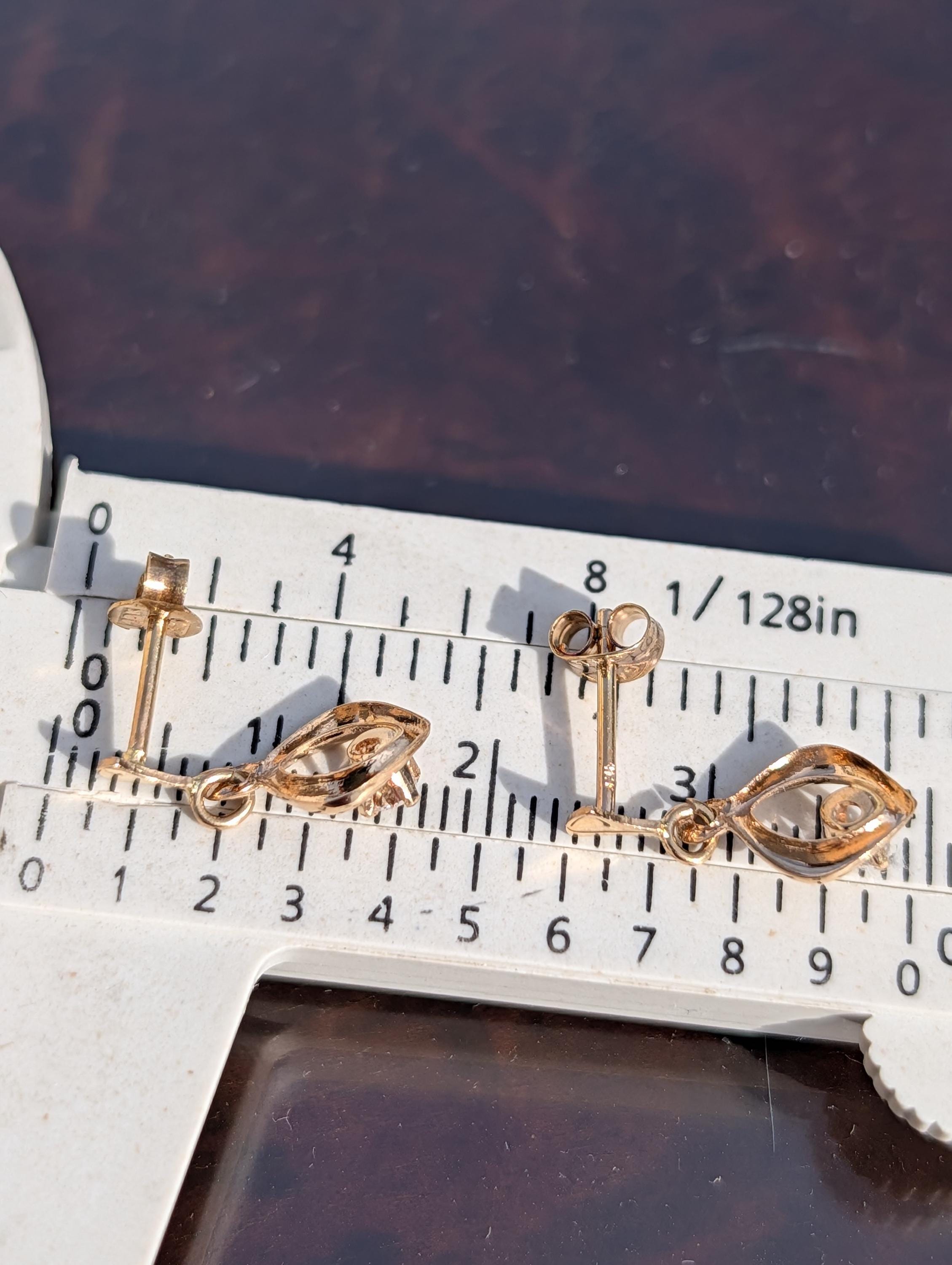 Vintage Natural Diamond 14k Solid Gold Geometric Circle Design Elegant Sleepers Earrings Gift for Her Present