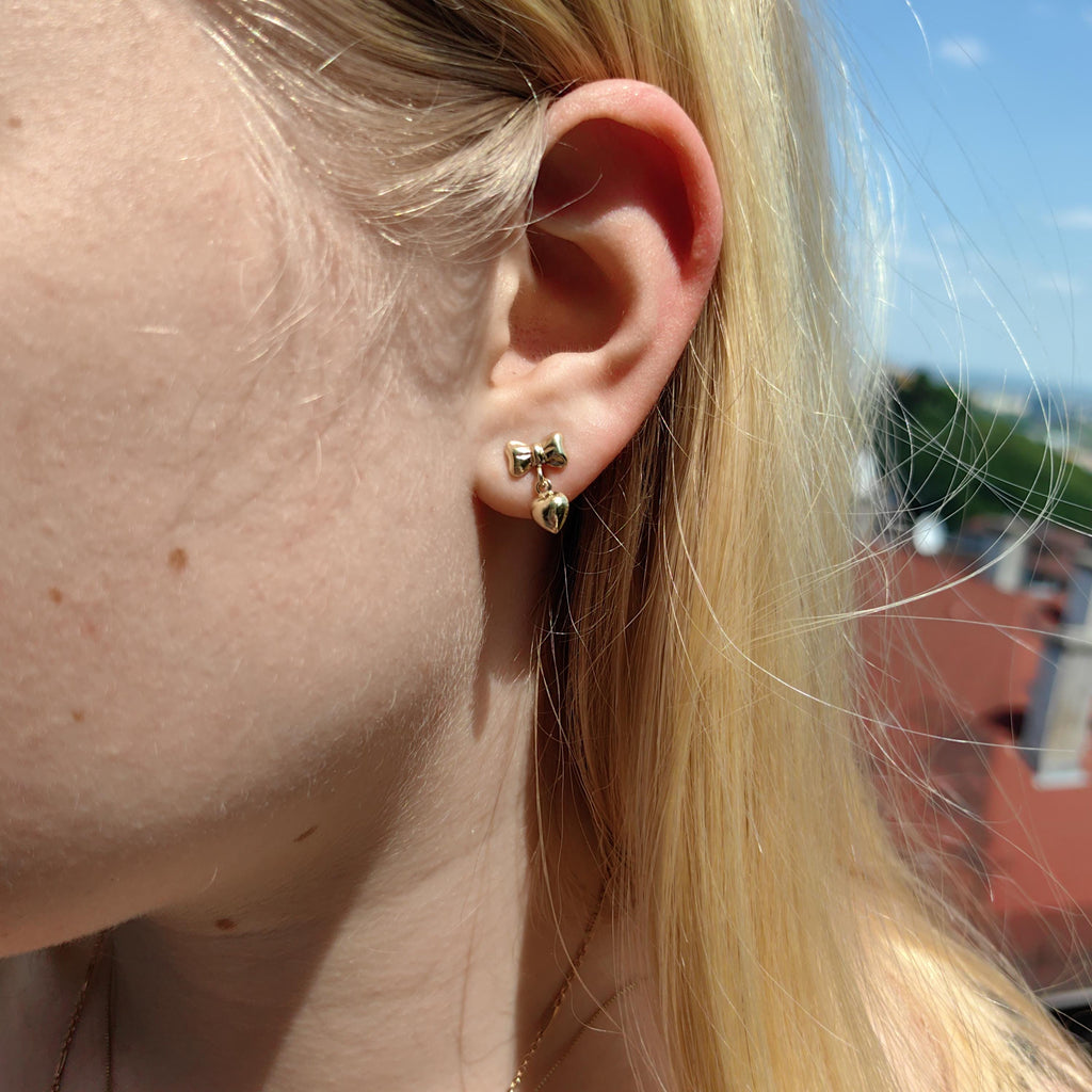 Vintage 14K Solid Yellow Gold Bow Heart Shaped Dainty Earrings Romantic Dangle Studs Push Back Closure Drop Earrings