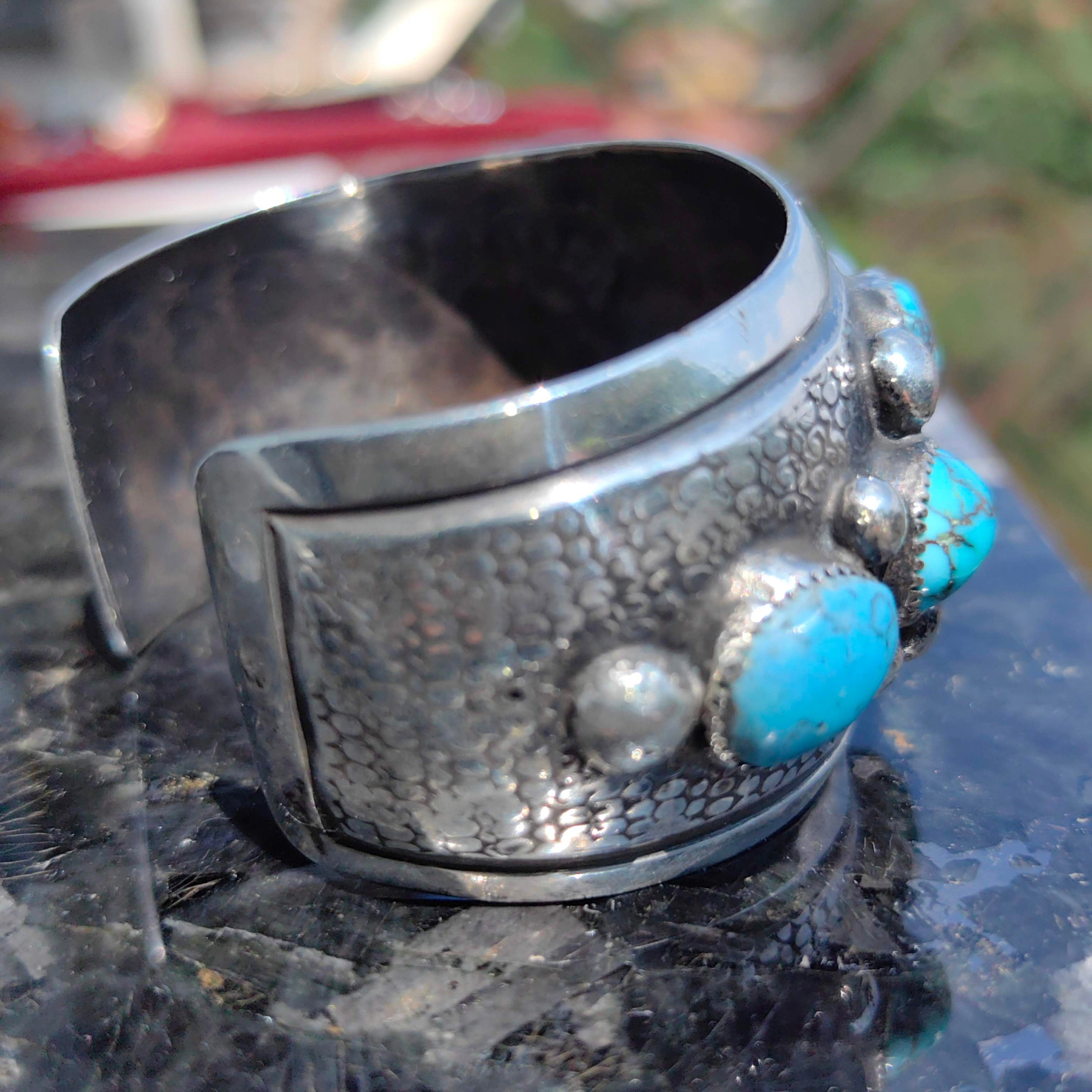 Vintage 1970s Navajo  Natural Turquoise Hallmarked Sterling Silver Massive 72 gr Bangle Bracelet