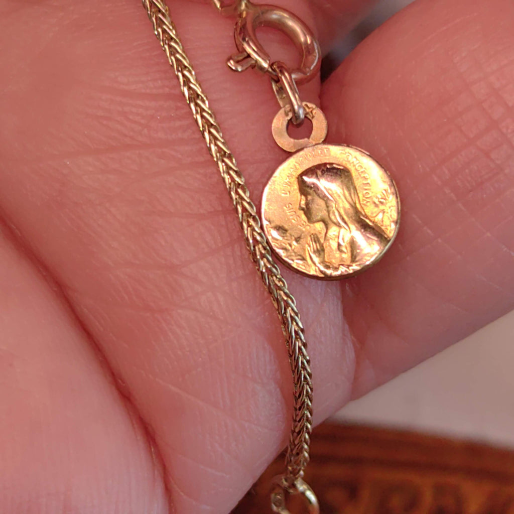 1900s Art Nouveau 14k Solid Yellow Rose Gold Handmade Chain Bracelet with Madonna Virgin Mary Christian Catholic Antique Vintage Charm