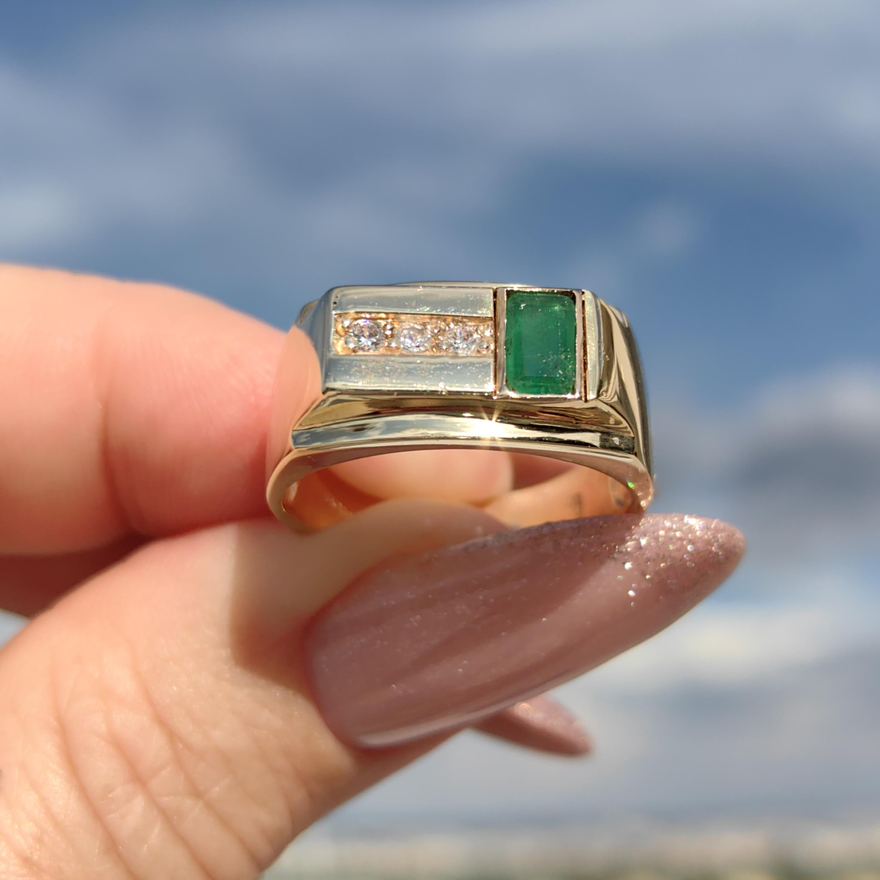 14k Yellow Gold Emerald & Diamond Ring: 1980s Geometric Statement