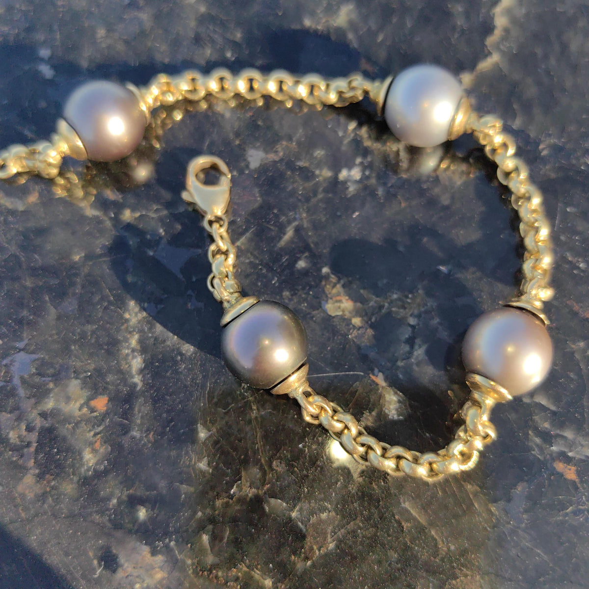1940s Natural Pearl Solid Hallmarked 18k Gold Beaded Chain Bracelet, Antique Vintage Delicate Dainty Chain Bracelet, Gift for Her