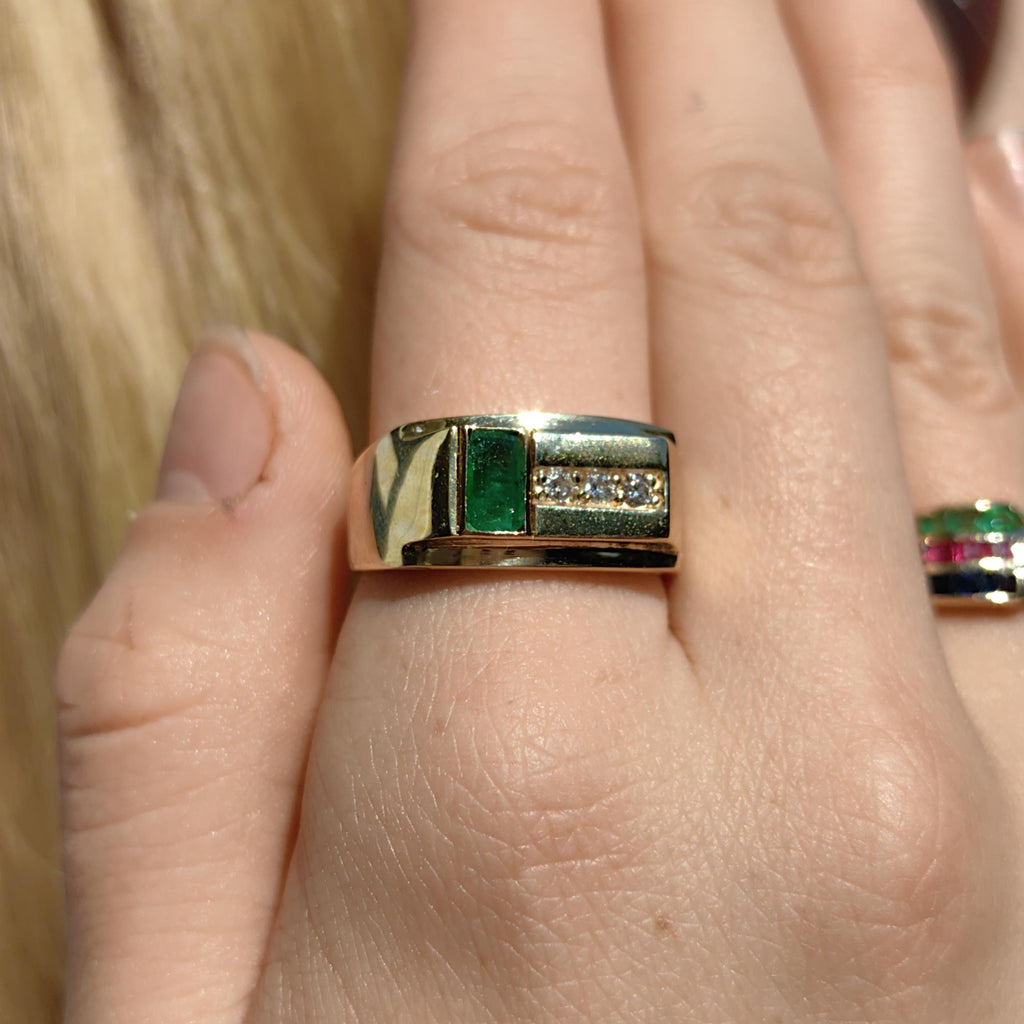 14k Yellow Gold Emerald & Diamond Ring: 1980s Geometric Statement