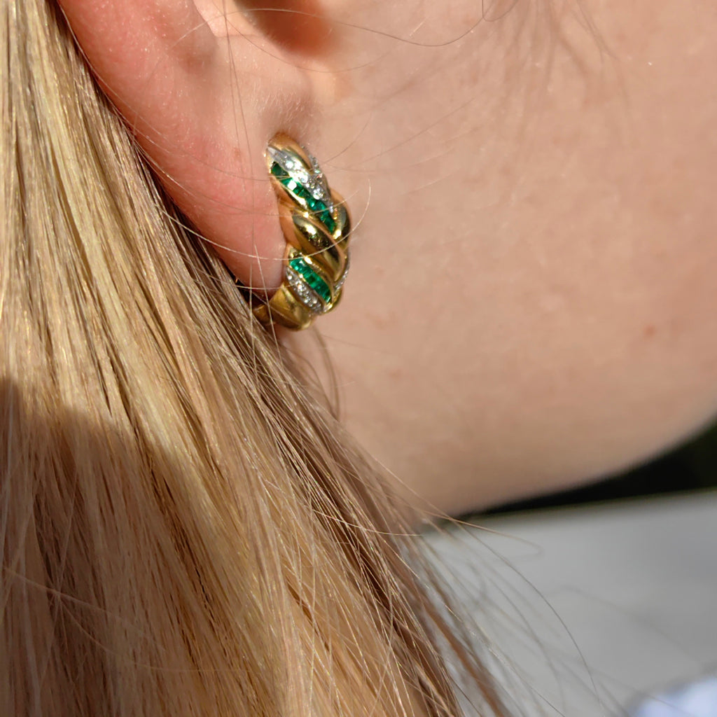 Mid Century 18k Yellow Gold Braided Knot Earrings 0.32ct Emeralds 0.80ct Diamonds 9.2g Vintage Statement Jewelry Gift for Her Omega closure.