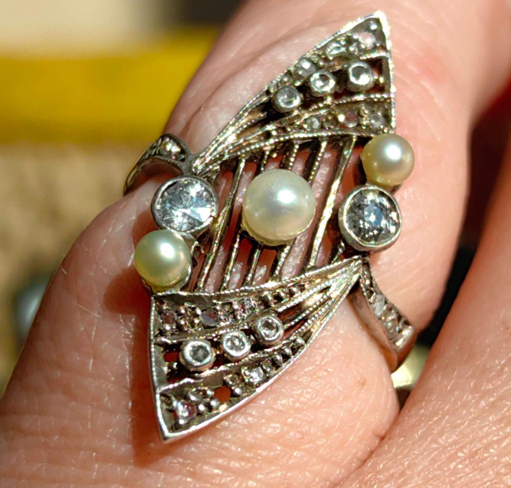 Art Deco Pearl Diamond Ring: 18k Gold Filigree Cocktail Ring