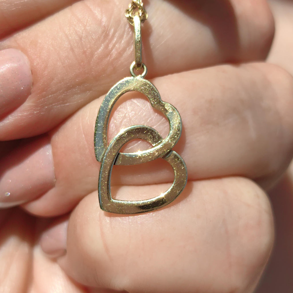 14k Yellow Gold Heart Pendant: Vintage Romantic Love Gift
