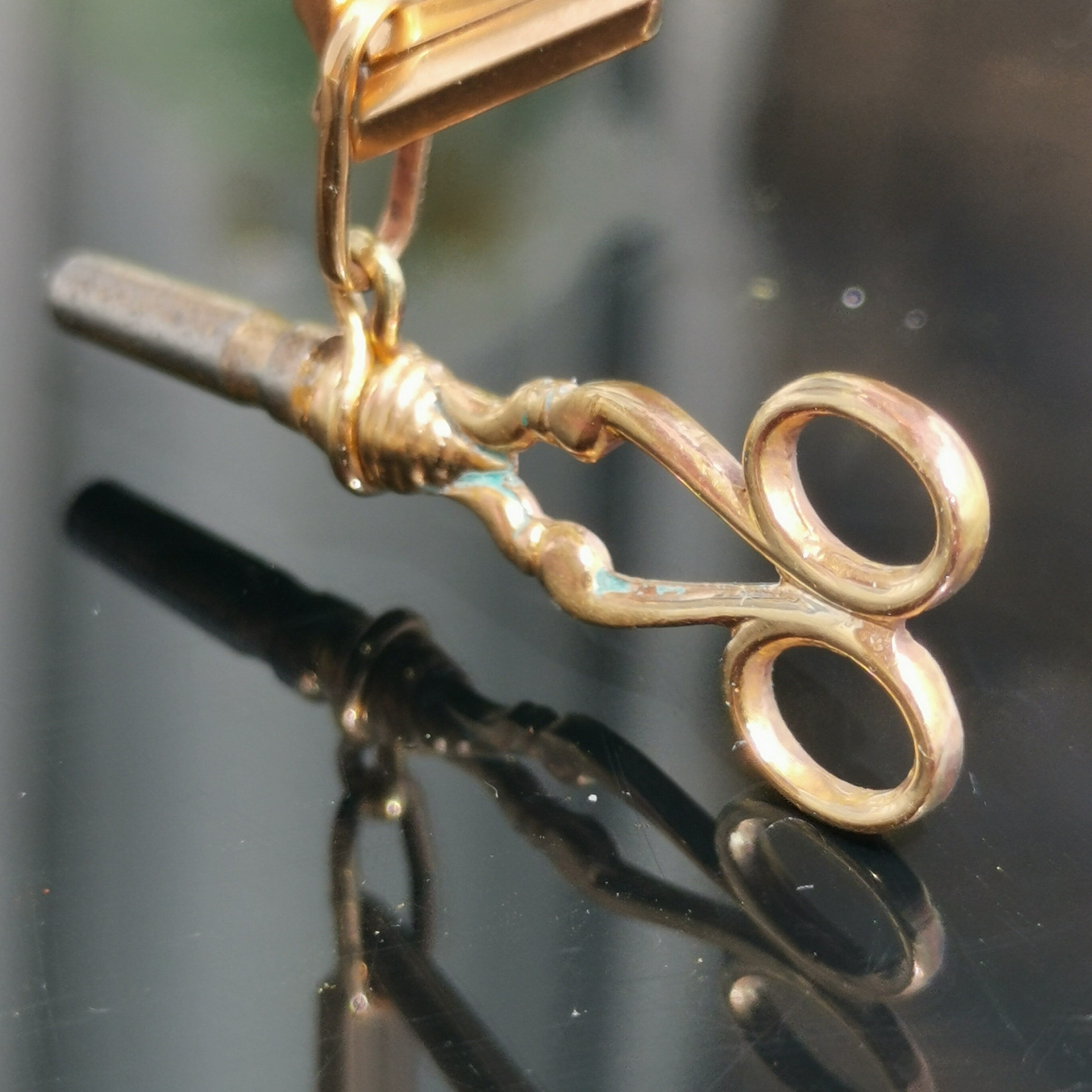Antique Solid Yellow Gold and Gold Filled Metal Tailor Scissors Pocket Watch Key Fob Pendant Gift Present