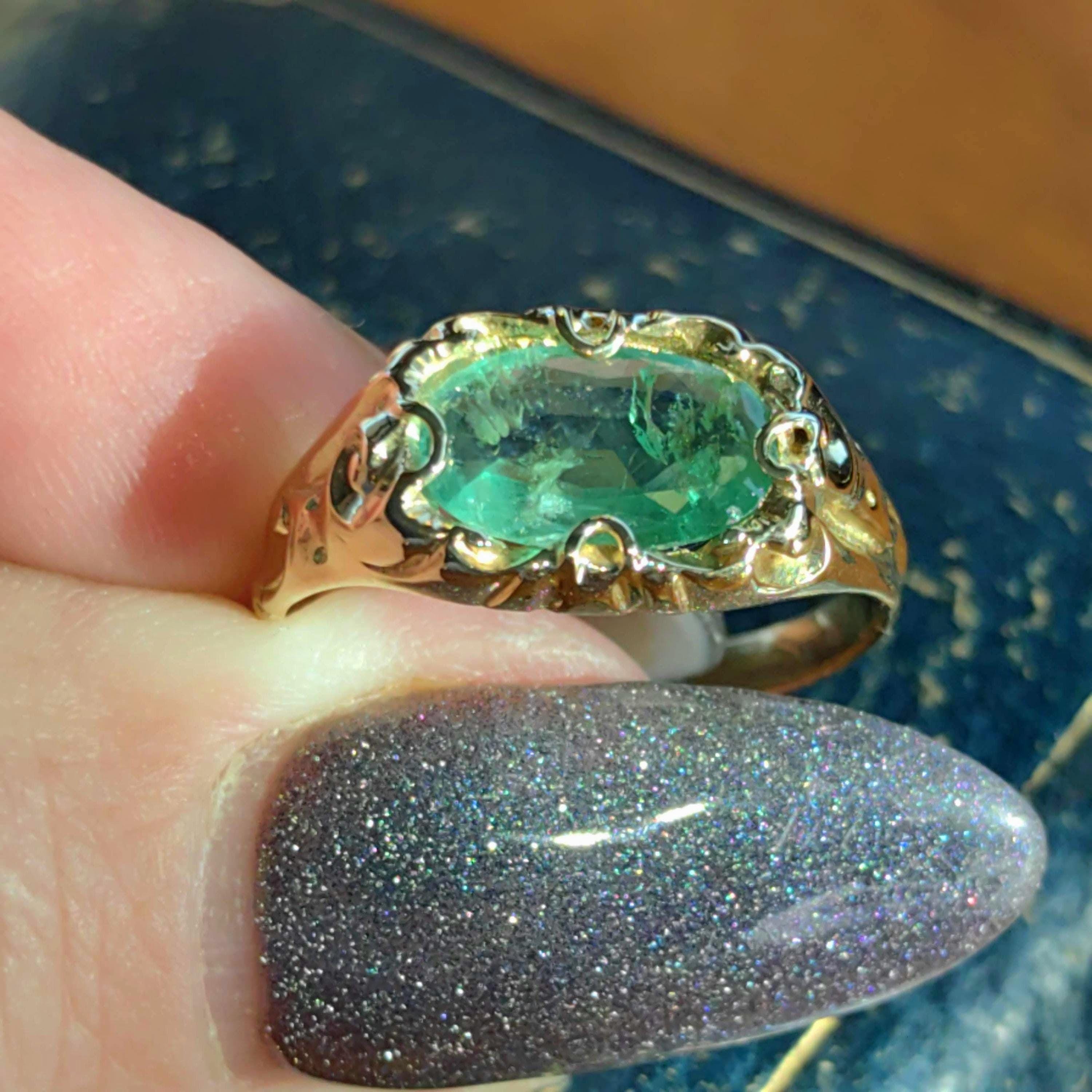 Victorian Natural Emerald  18k Solid Yellow Gold Hallmarked Antique  1880s Band Solitaire Statement Ring US Duty Free HTS 9706