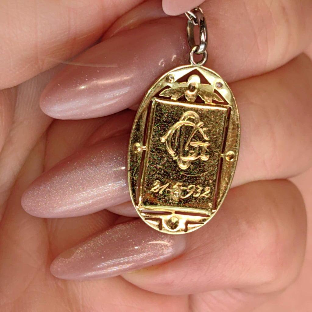 Vintage 1930s Diamond Bone Hand Carved Cameo 18k Gold Saint Portrait Medal Catholic Antique Present