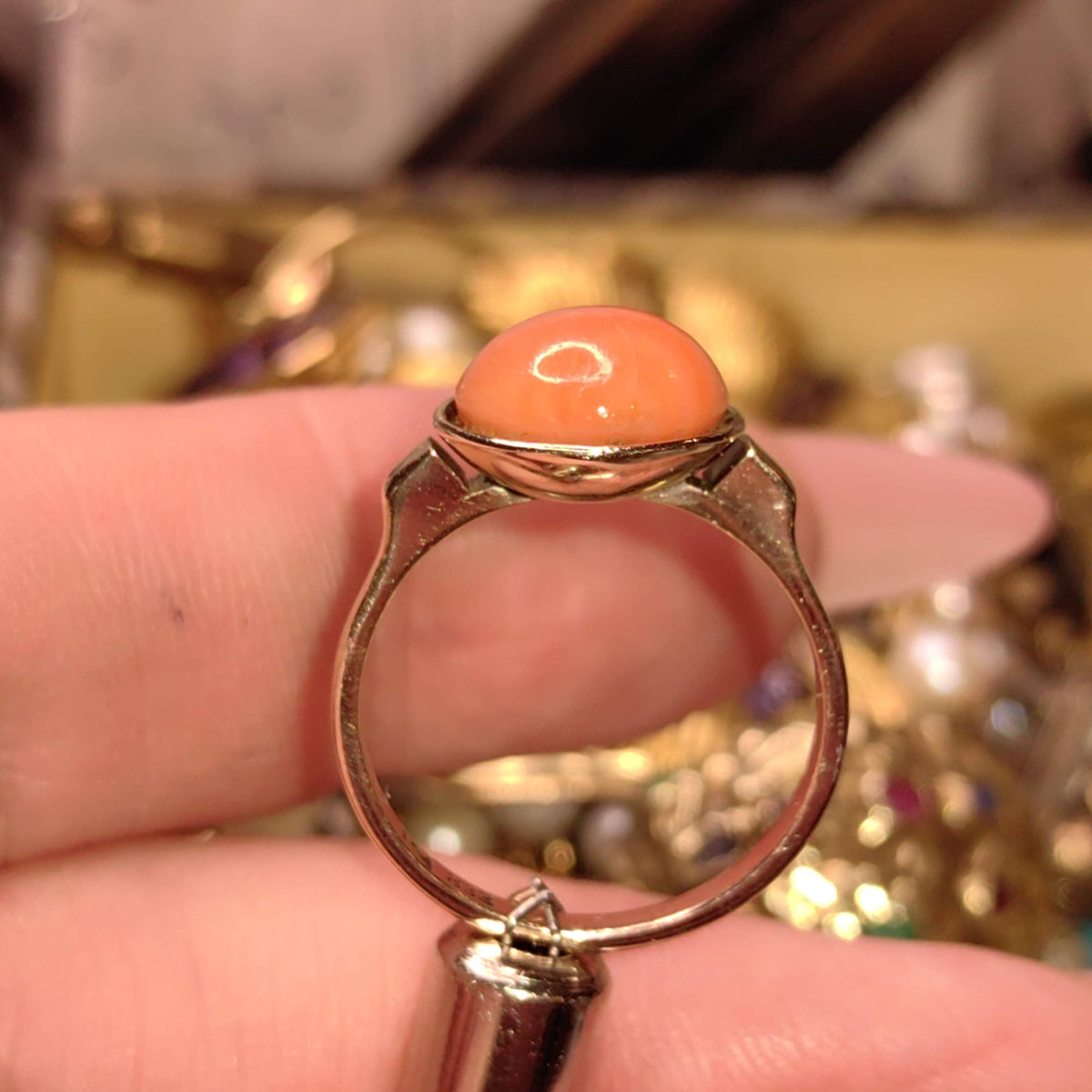 Antique Vintage Mediterranean Round Red Coral  Hallmarked Yellow Gold Late Art Deco 1940s Ring