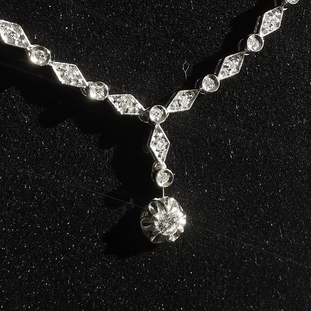 1940s Art Deco Diamond Necklace: 18k White Gold Choker