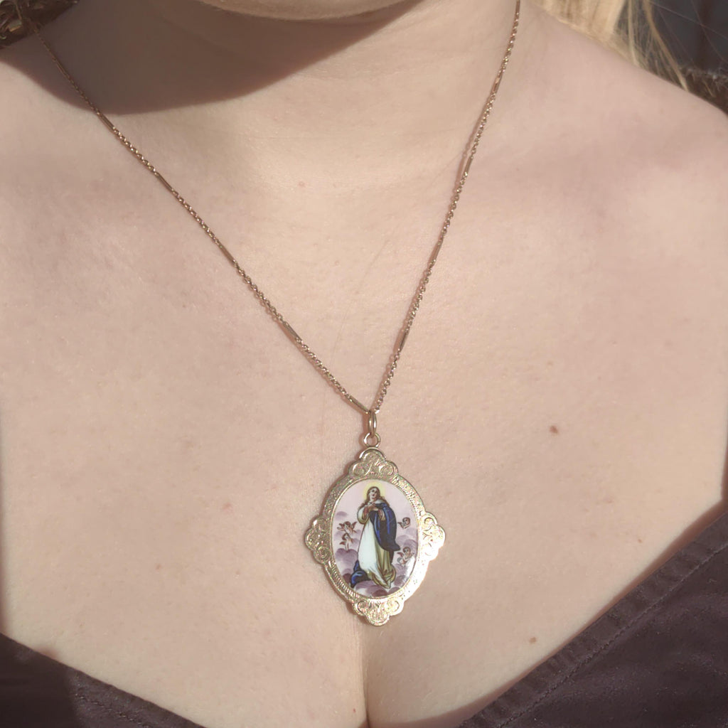 Antique 14K Gold Virgin Mary Pendant: Hand-Painted Enamel Art Nouveau