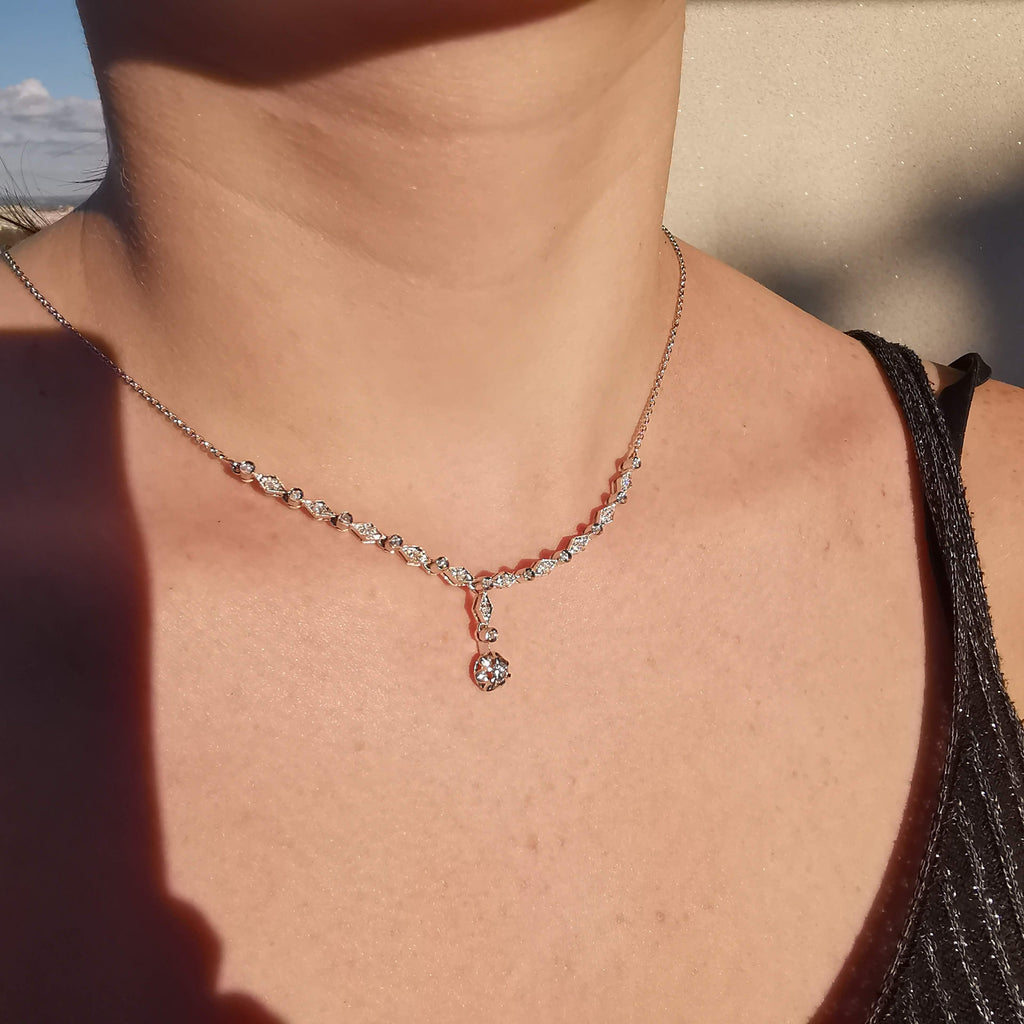 1940s Art Deco Diamond Necklace: 18k White Gold Choker