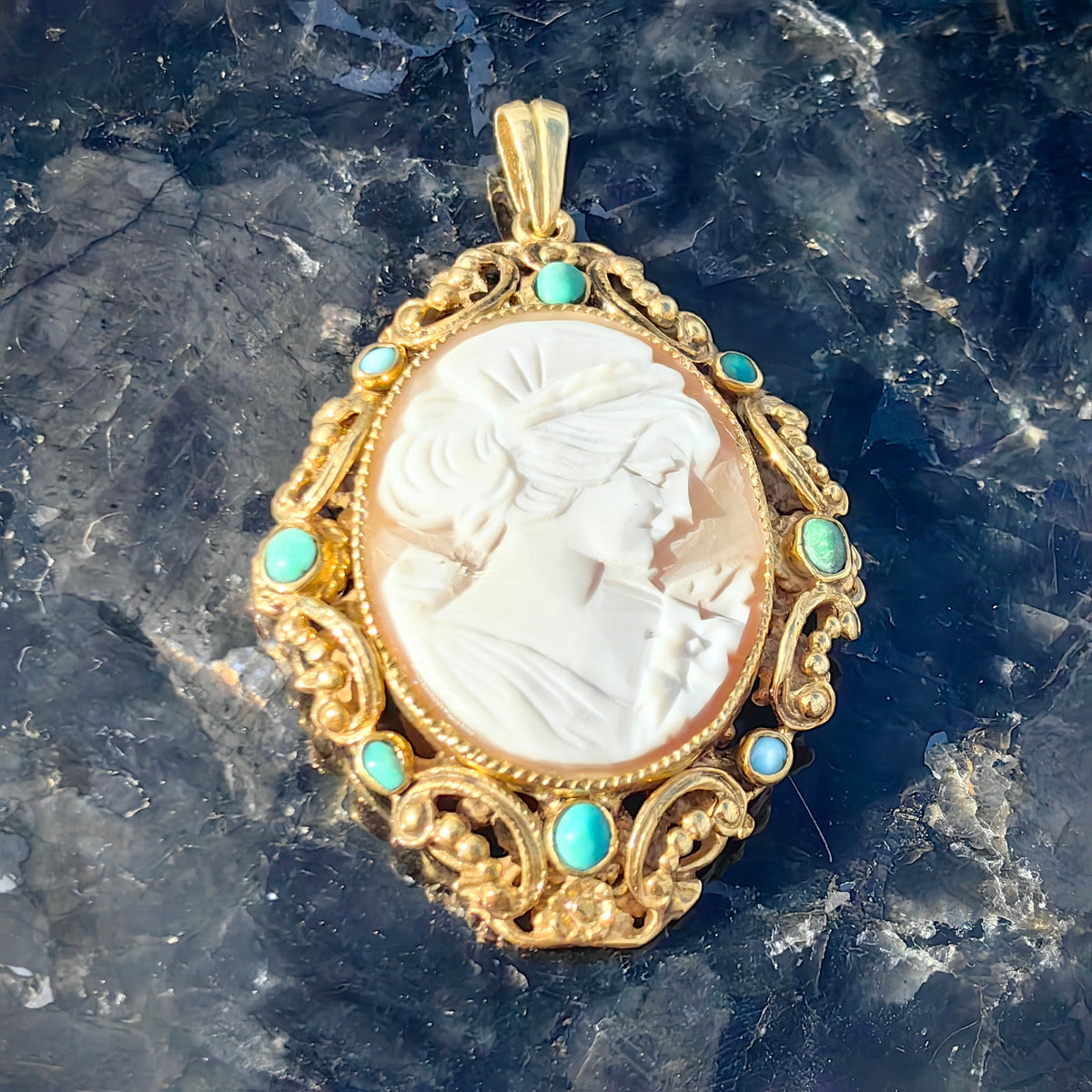 Victorian Antique Vintage Cameo Turquoise Gold plated Silver Frame Pendant