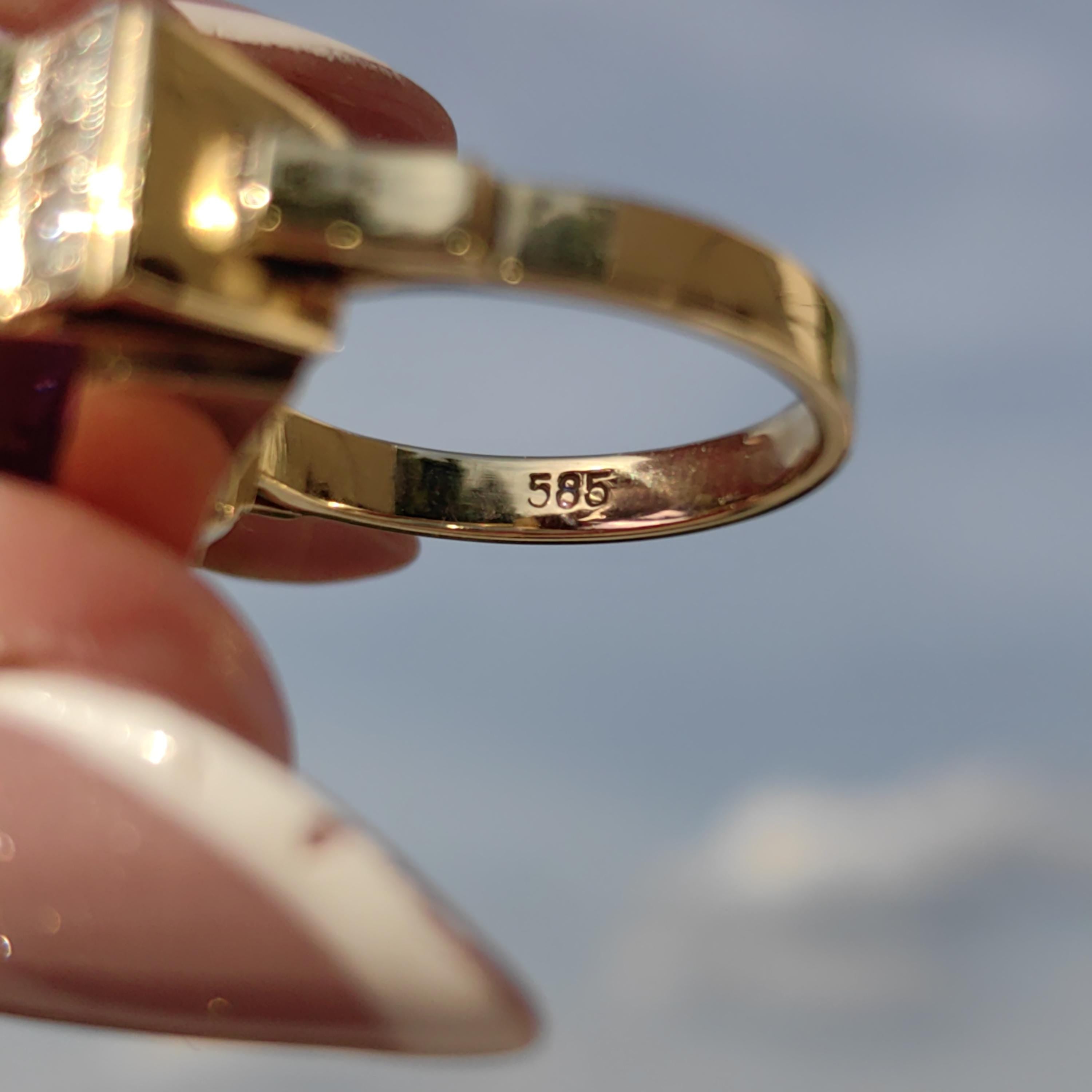 Art Deco Amethyst Cocktail Ring: 14k Yellow Gold Diamond Accent