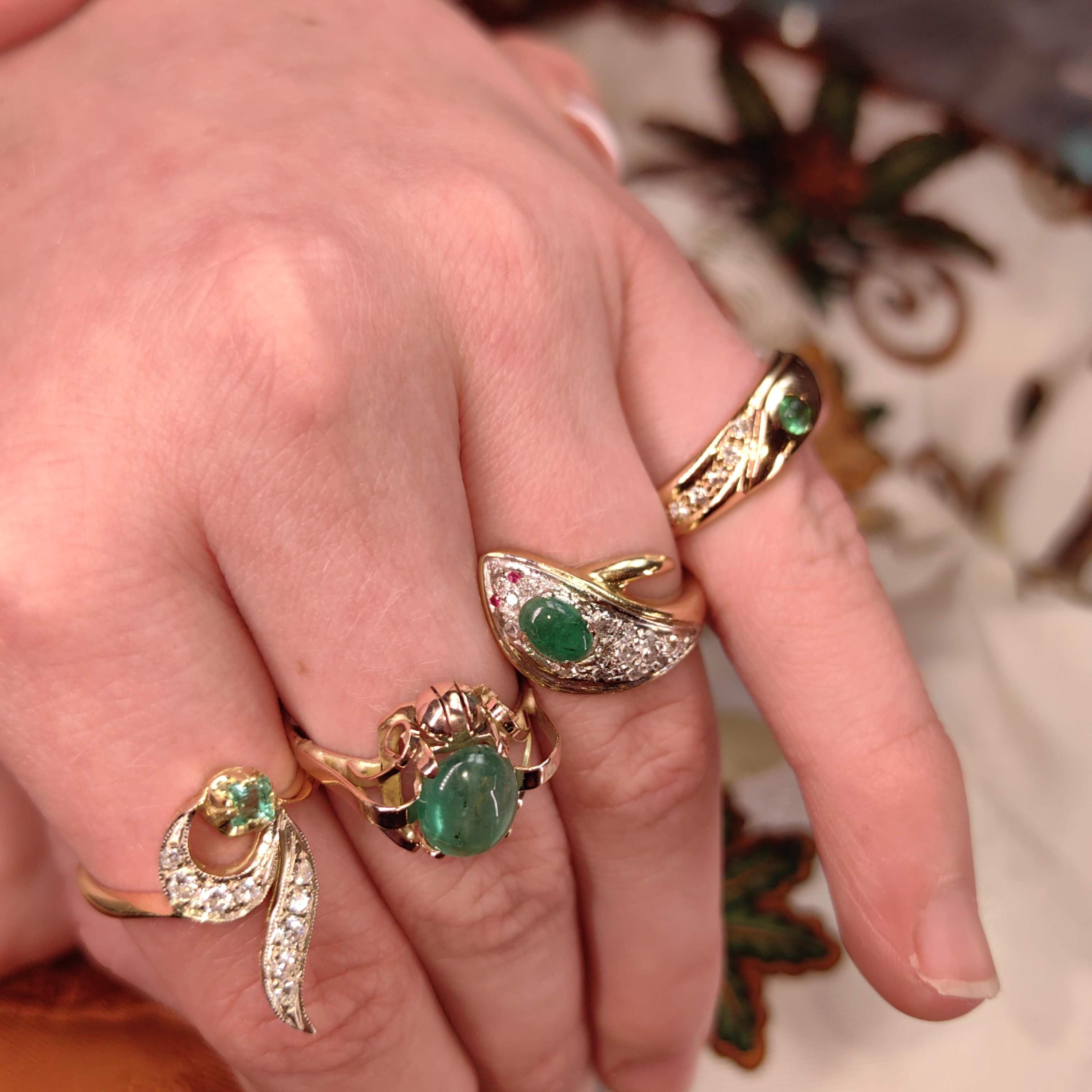 Vintage 18k Gold Emerald Diamond Ring: Dainty Stackable Band