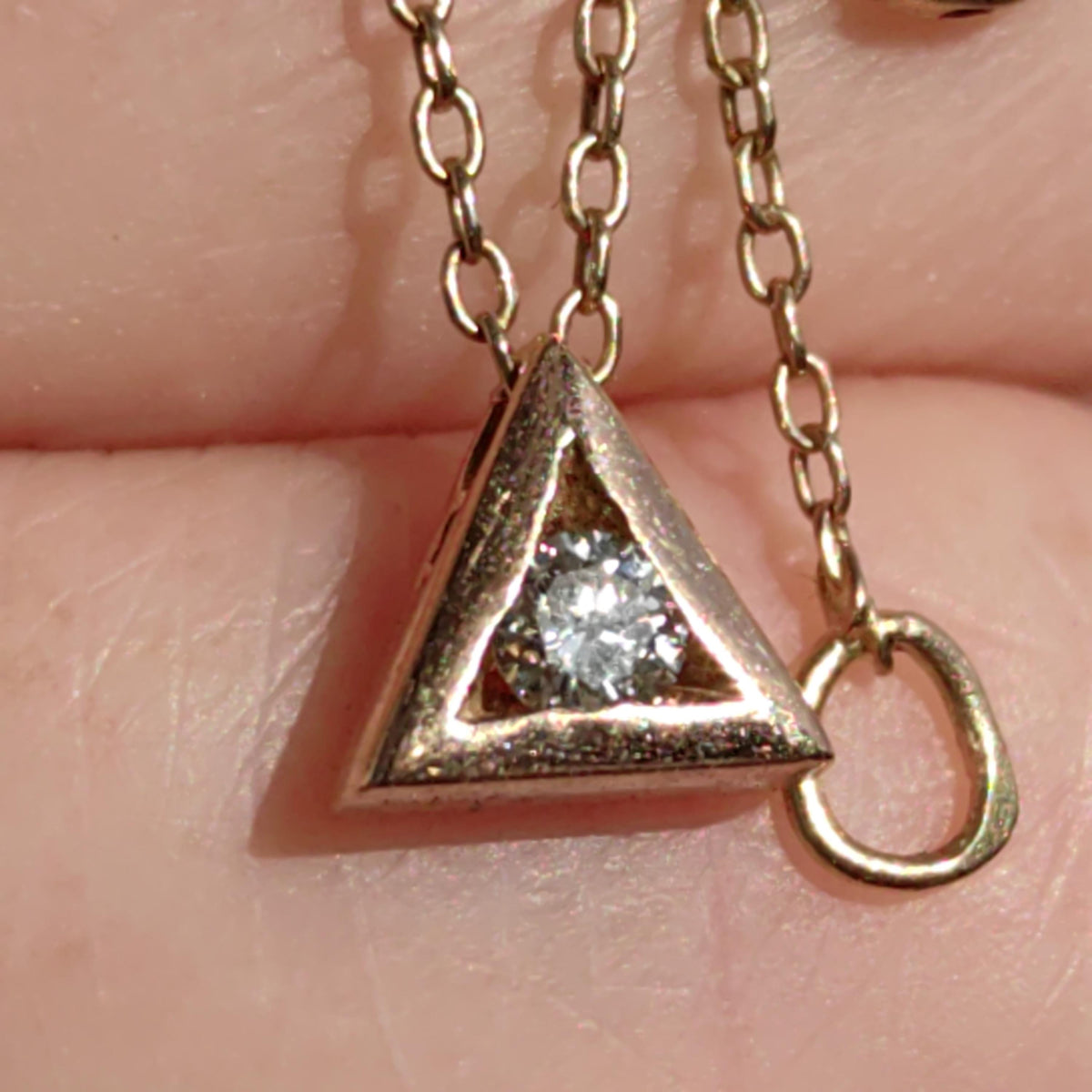 Solitaire Diamond Solid 14k Yellow Gold Vintage Geometric Triangle Pyramid Elegant Necklace Gift for Her