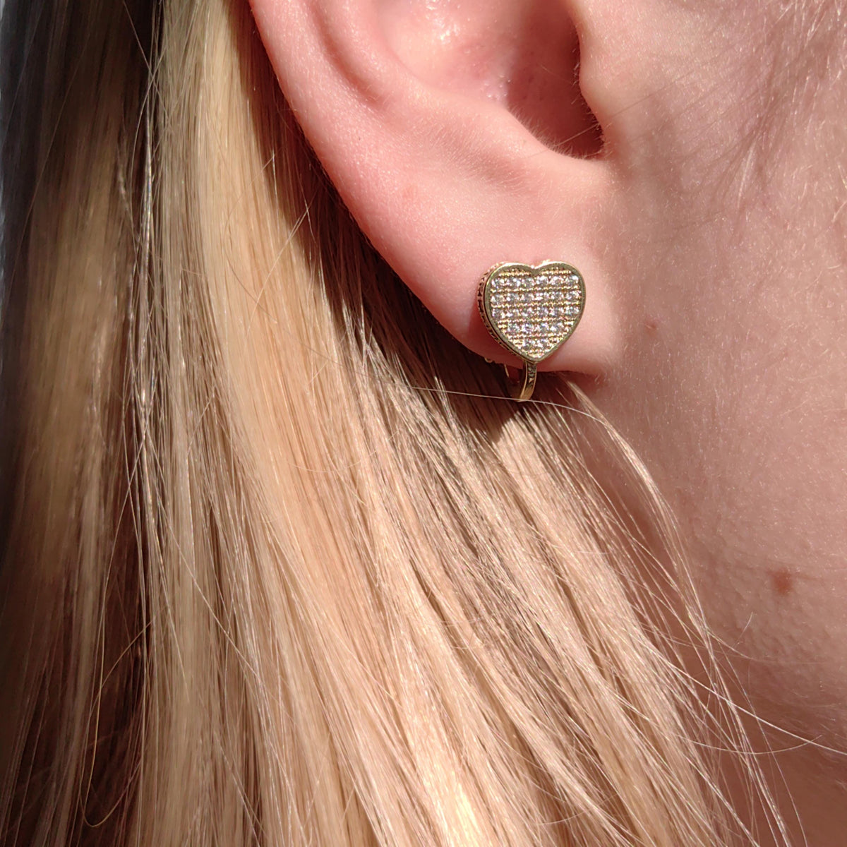 Heart 14k Solid Yellow Gold CZ Pavé Vintage Earrings Love Romantic Gift for her Elegant Dainty Earrings Leverback closure secure hinged back