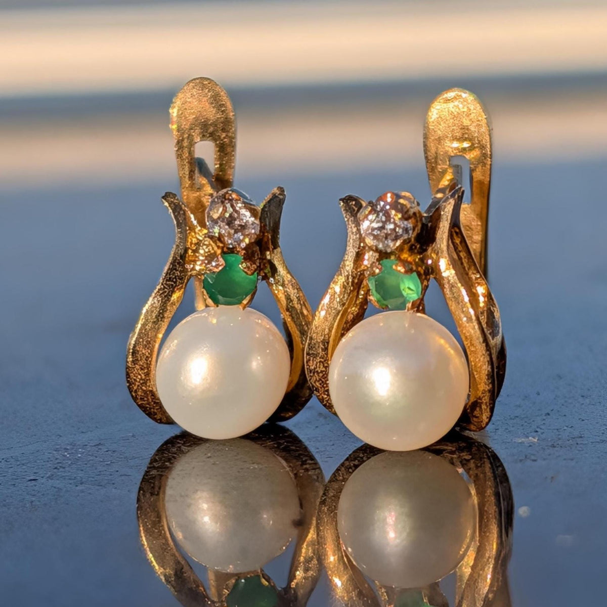 Mid Century 1950s Natural Emerald Diamond Pearl Earrings 18k Yellow Gold, Vintage Hallmarked Dangle Earrings Gift for Her
