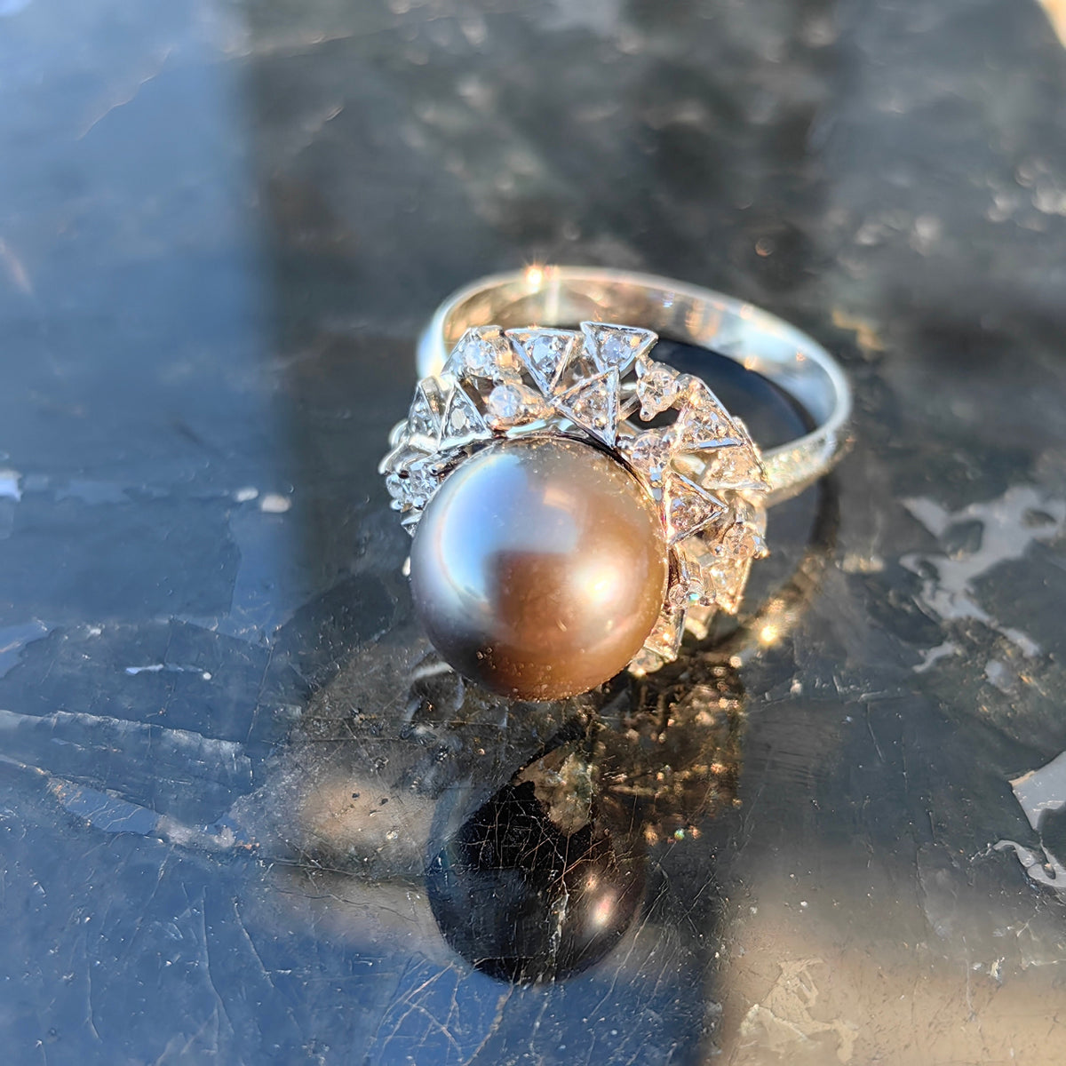 Vintage 1960s Tahitian Pearl and Diamond 18k White Gold Ring