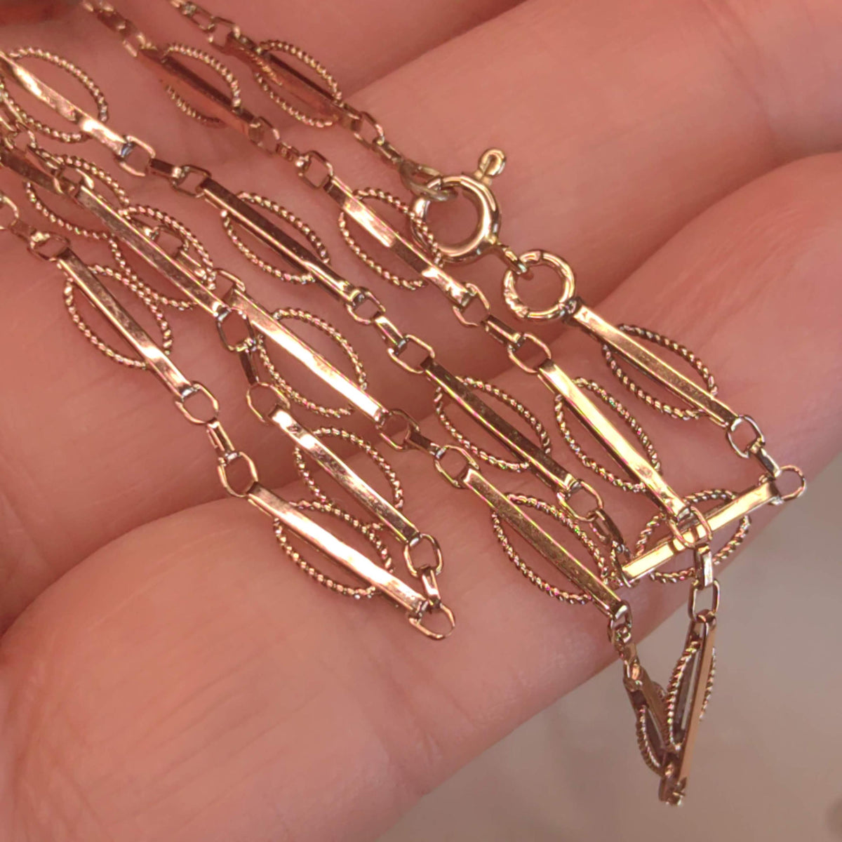 1900s 14k Solid Champagne Yellow Rose Vintage Figaro Gold Beaded Link Chain Necklace Textured Oval Link antique Hallmarked gift for her wife