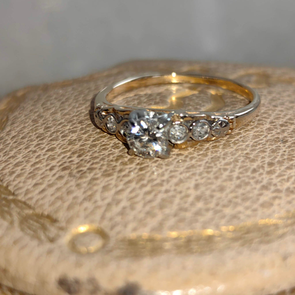 Vintage Antique 0.41 ct. Diamond Solid Yellow Gold Band Ring Engagement Ring