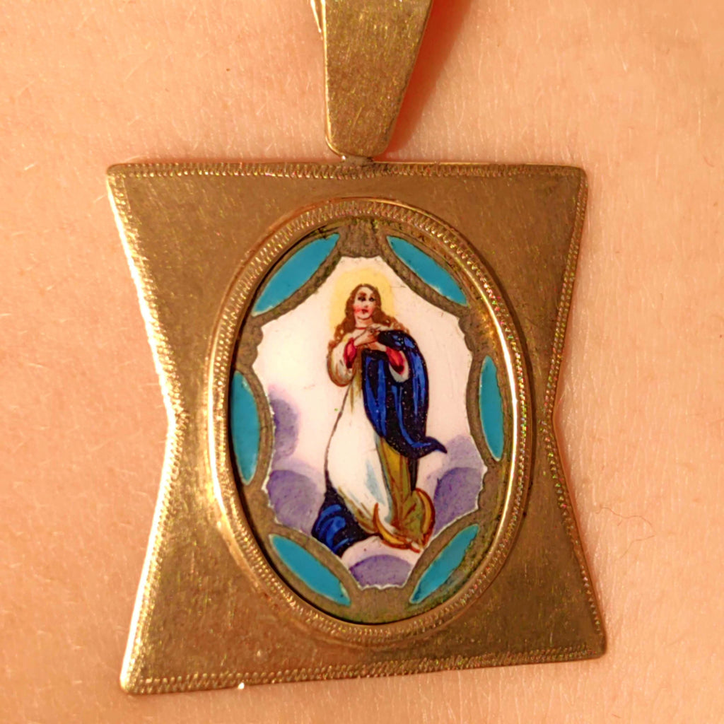 Art Nouveau 14K Gold Madonna Pendant: Antique Hand-Painted Enamel